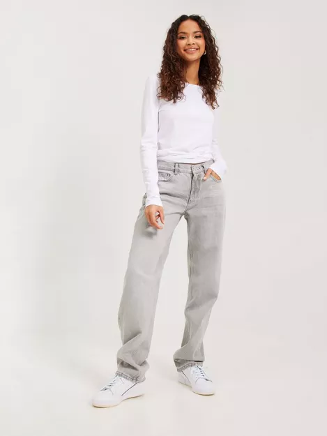 Basic straight sweatpants - Black - Women - Gina Tricot