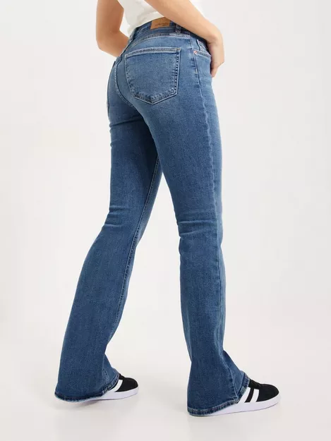 Buy Gina Tricot Low waist bootcut jeans - Blue