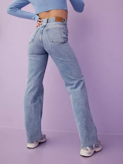 Buy Gina Tricot Idun straight jeans - Mid Blue