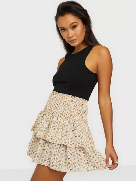Buy Carin Narrow Flower Skirt - | Nelly.com