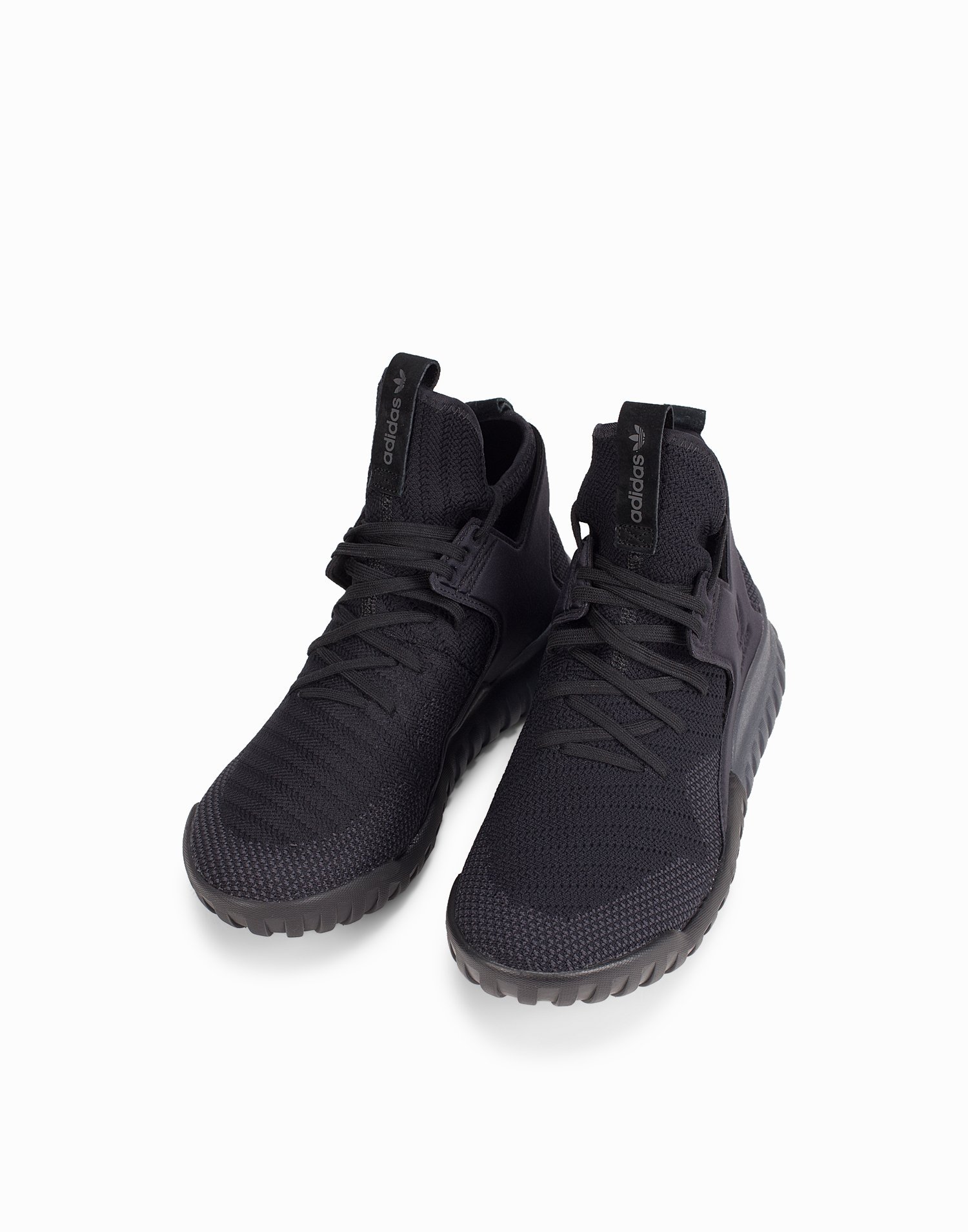 Adidas hotsell tubular granate