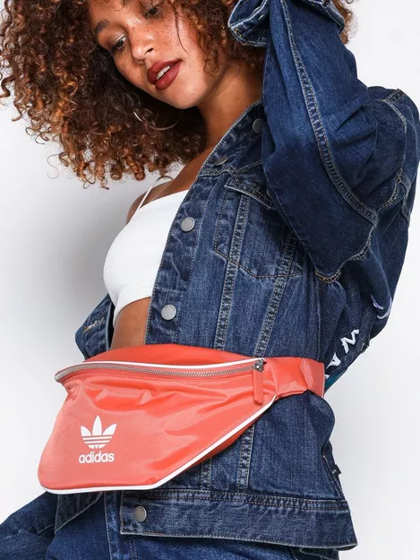accidente Elegante Puntualidad Buy Adidas Originals Waistbag - Red | Nelly.com
