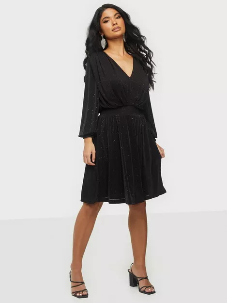 Buy Sisters Point Esia Dress Black Glitter | Nelly.com