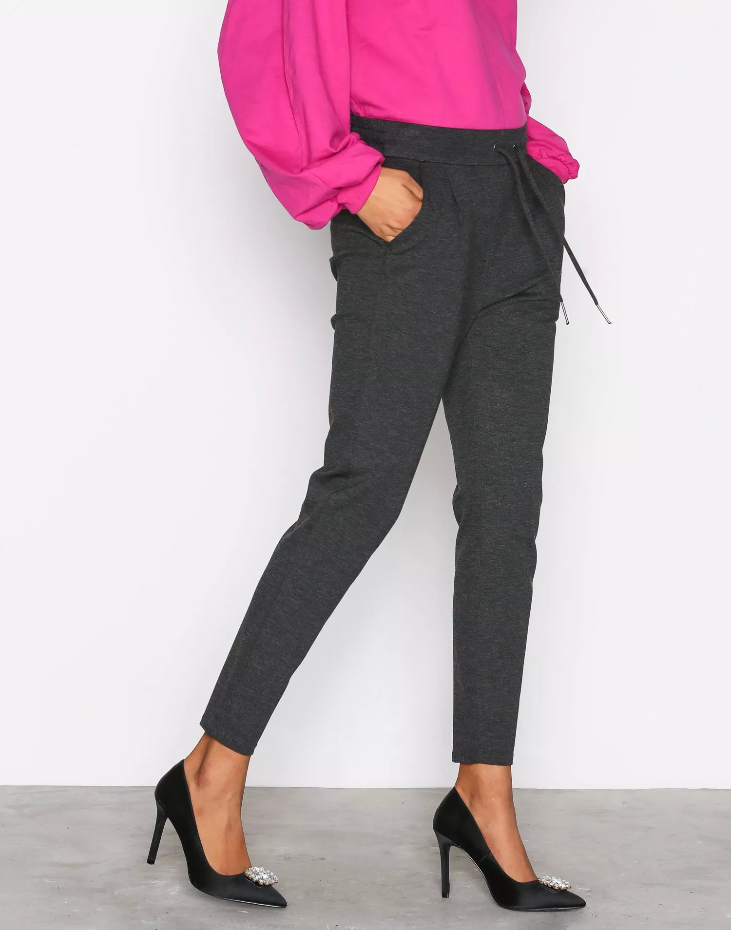 Vero moda loose string best sale pants noos