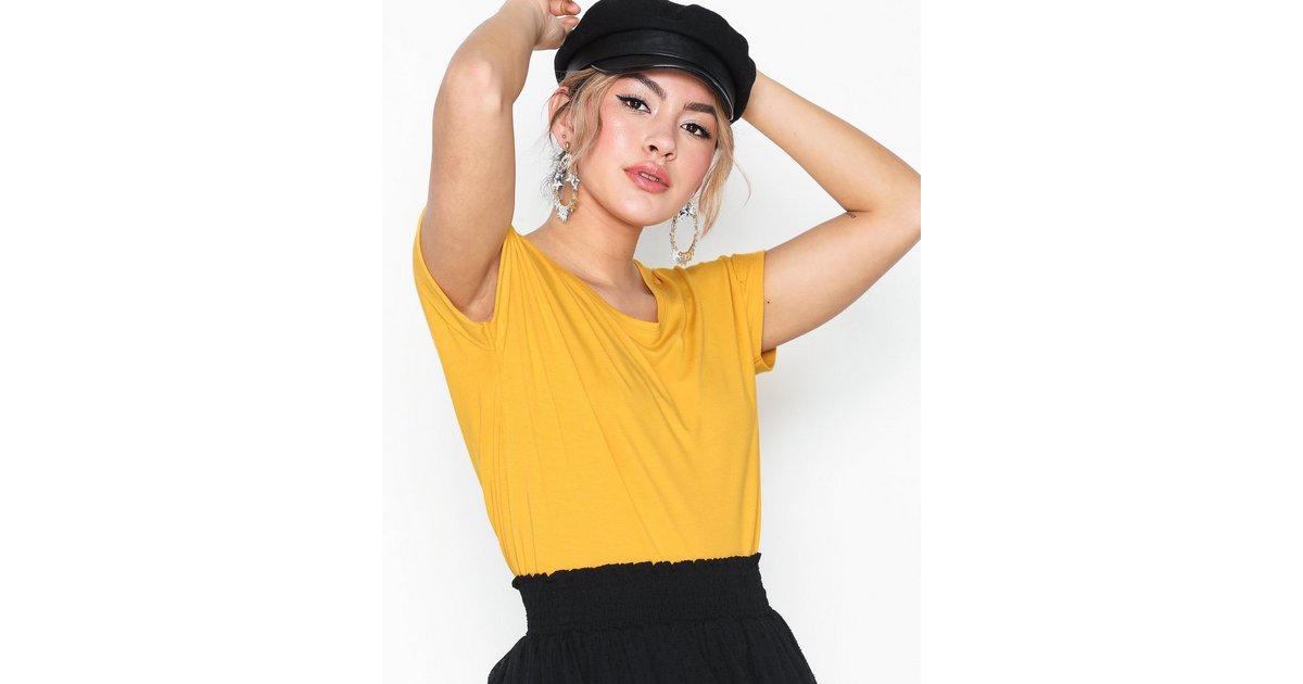 Buy Only O-NECK NOOS S/S TOP onlMOSTER JRS - Yellow