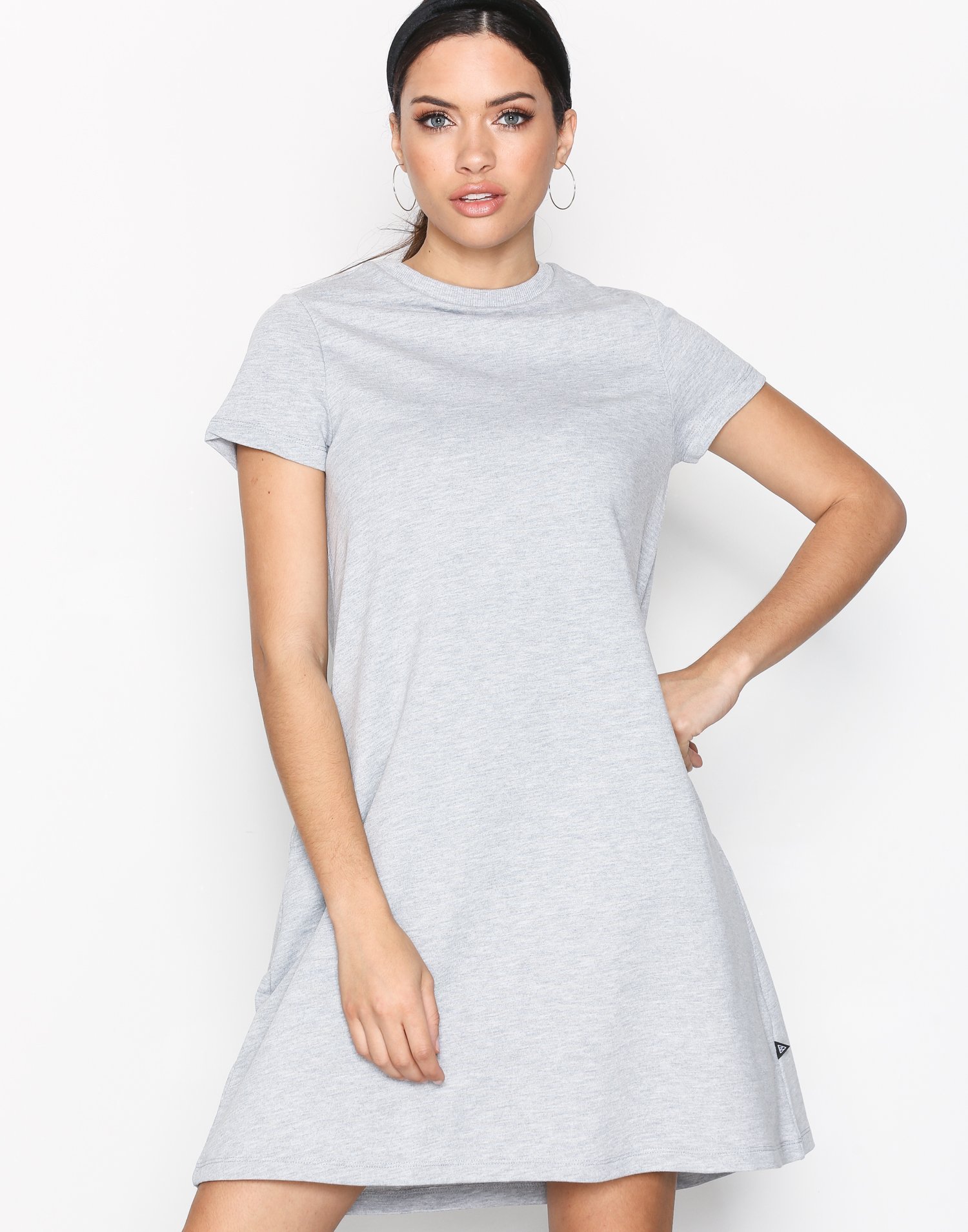 NMLUCKY S/S POCKET DRESS NOOS