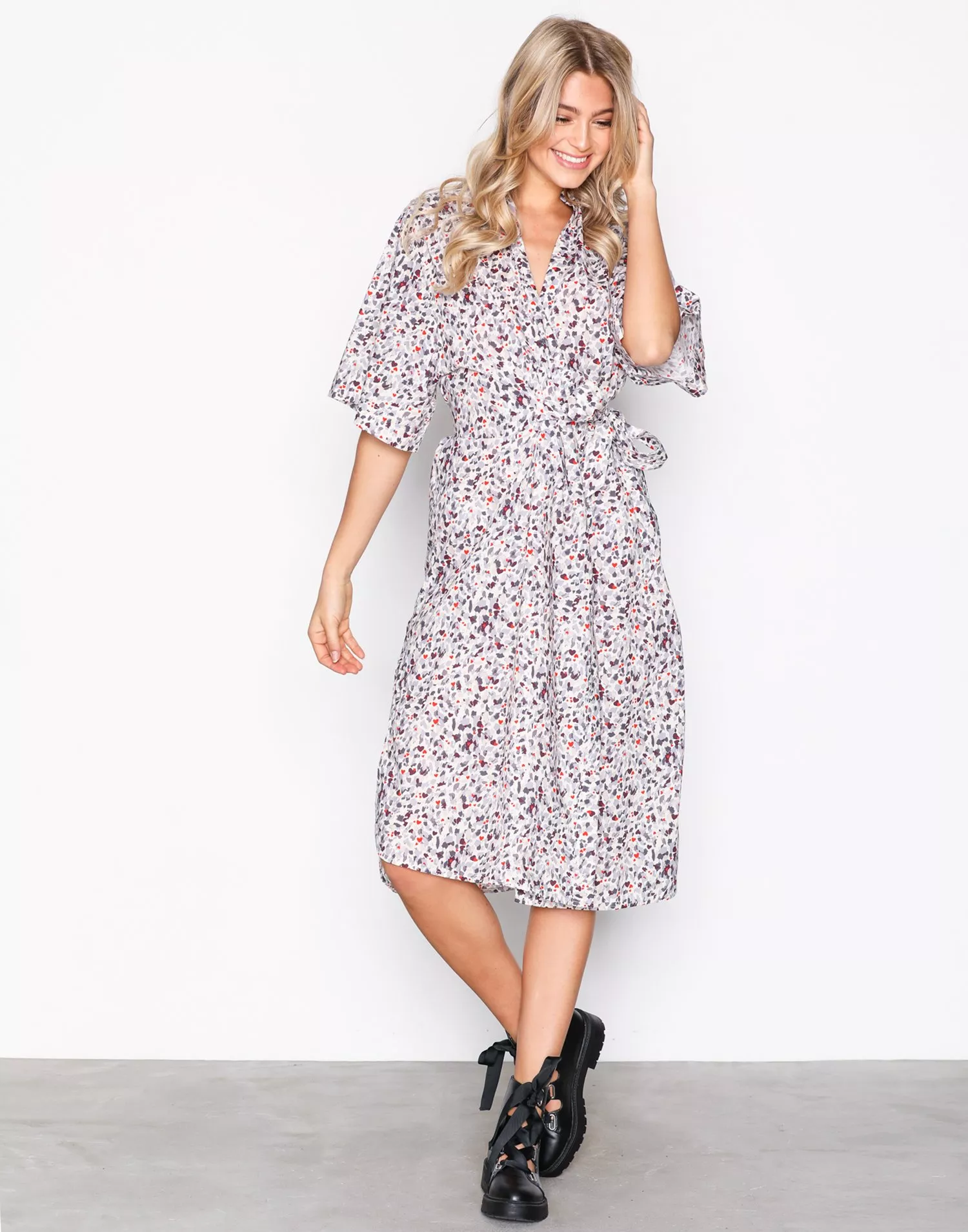 Buy Hope Split Dress Patterned Nelly