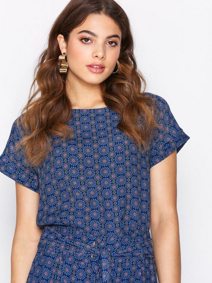 Festbluse OBJPHOEBE PERRY S S TOP 96 DIV festtop