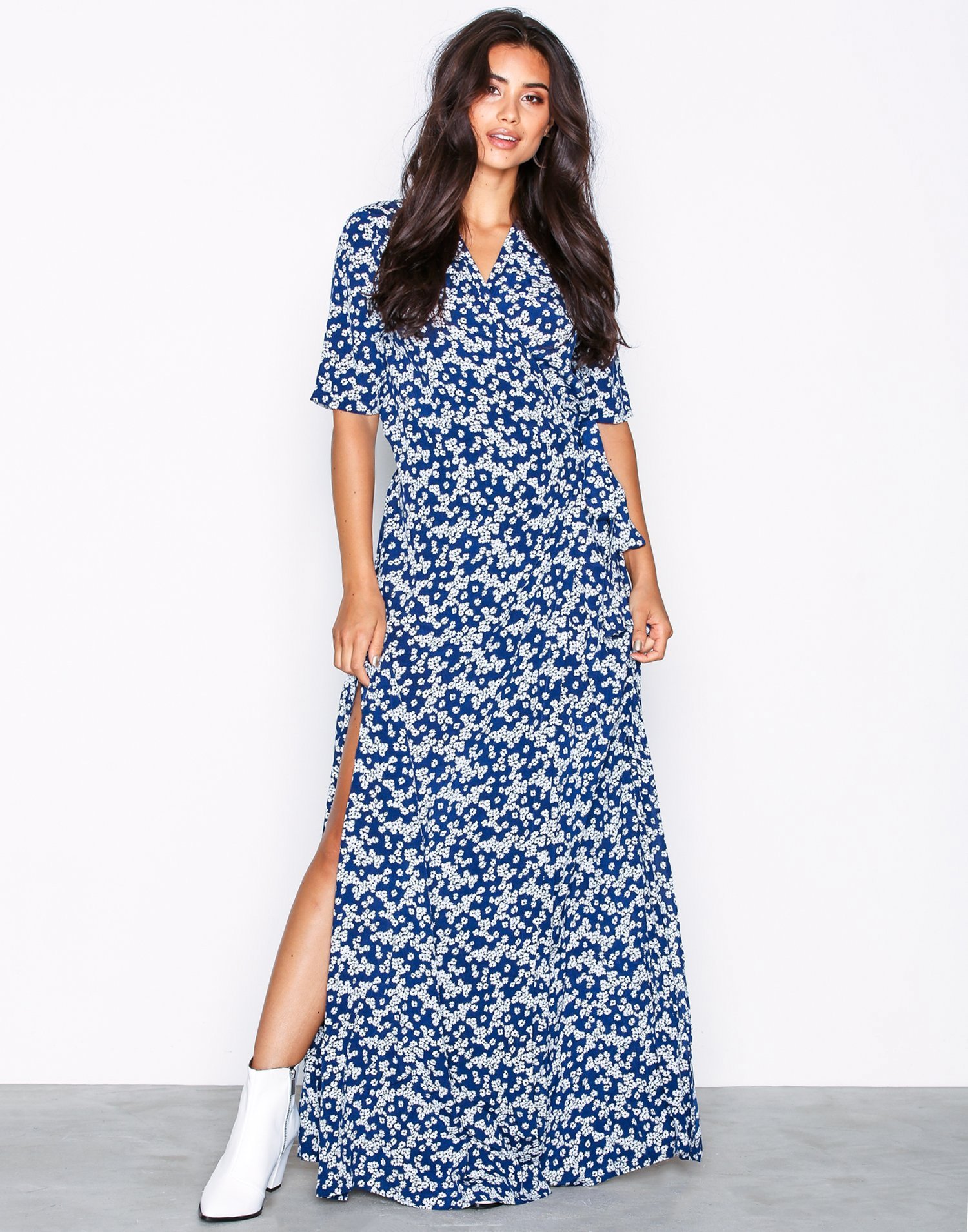 Mante l dress aop 10056