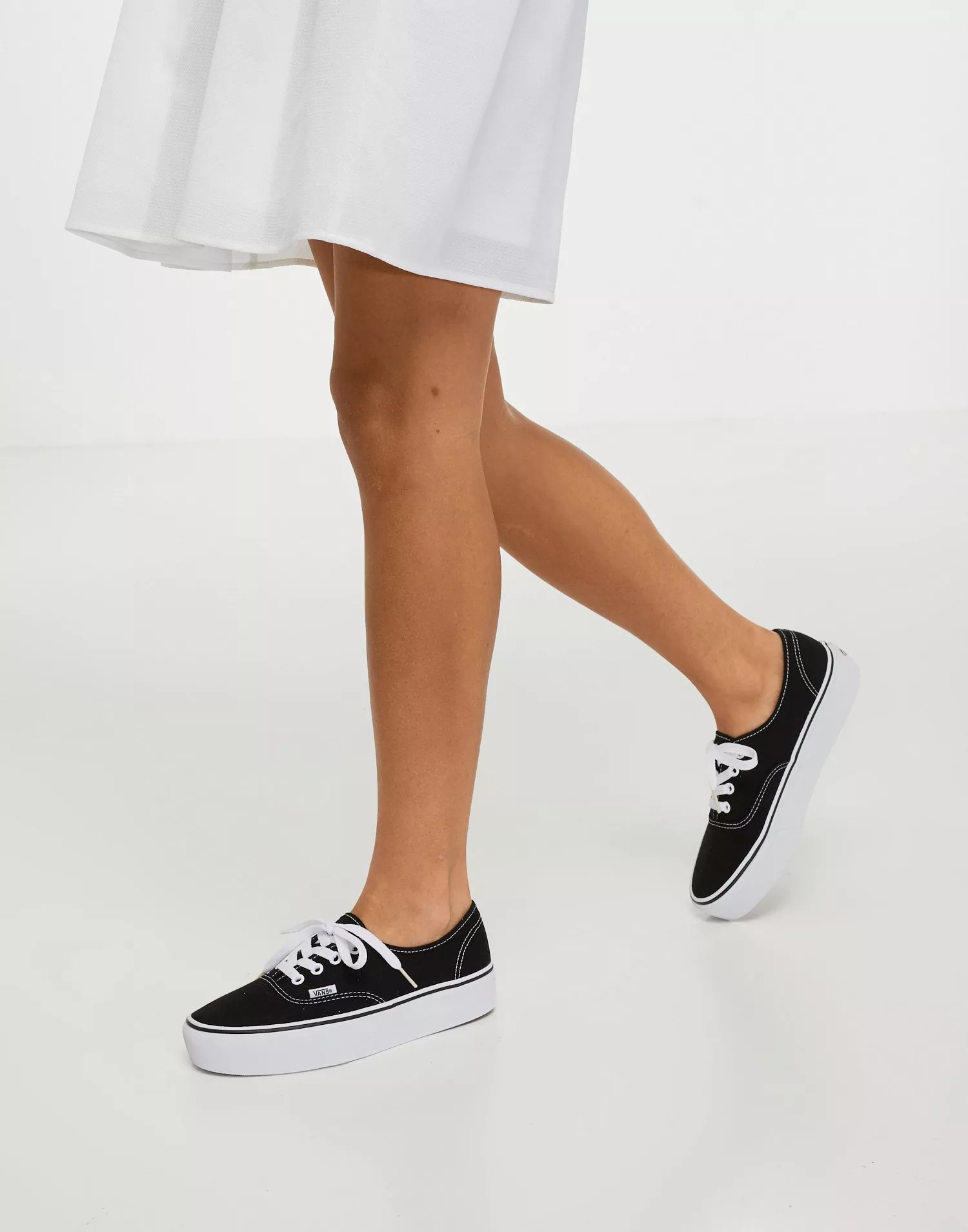 Vans authentic hot sale platform outfit