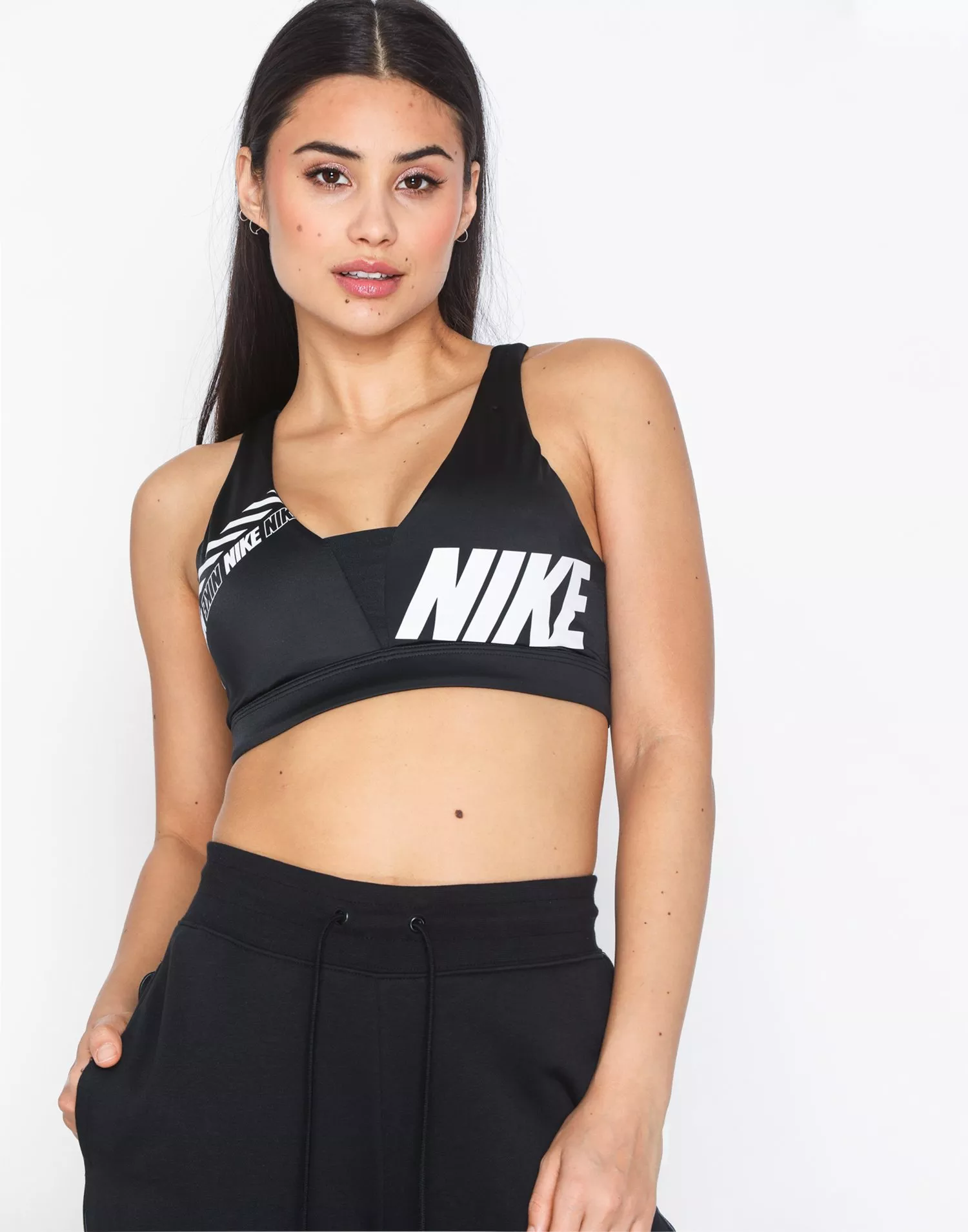 Nike sport distort indy plunge bra on sale