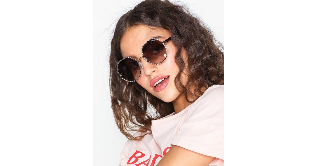 Quay breeze in store sunglasses