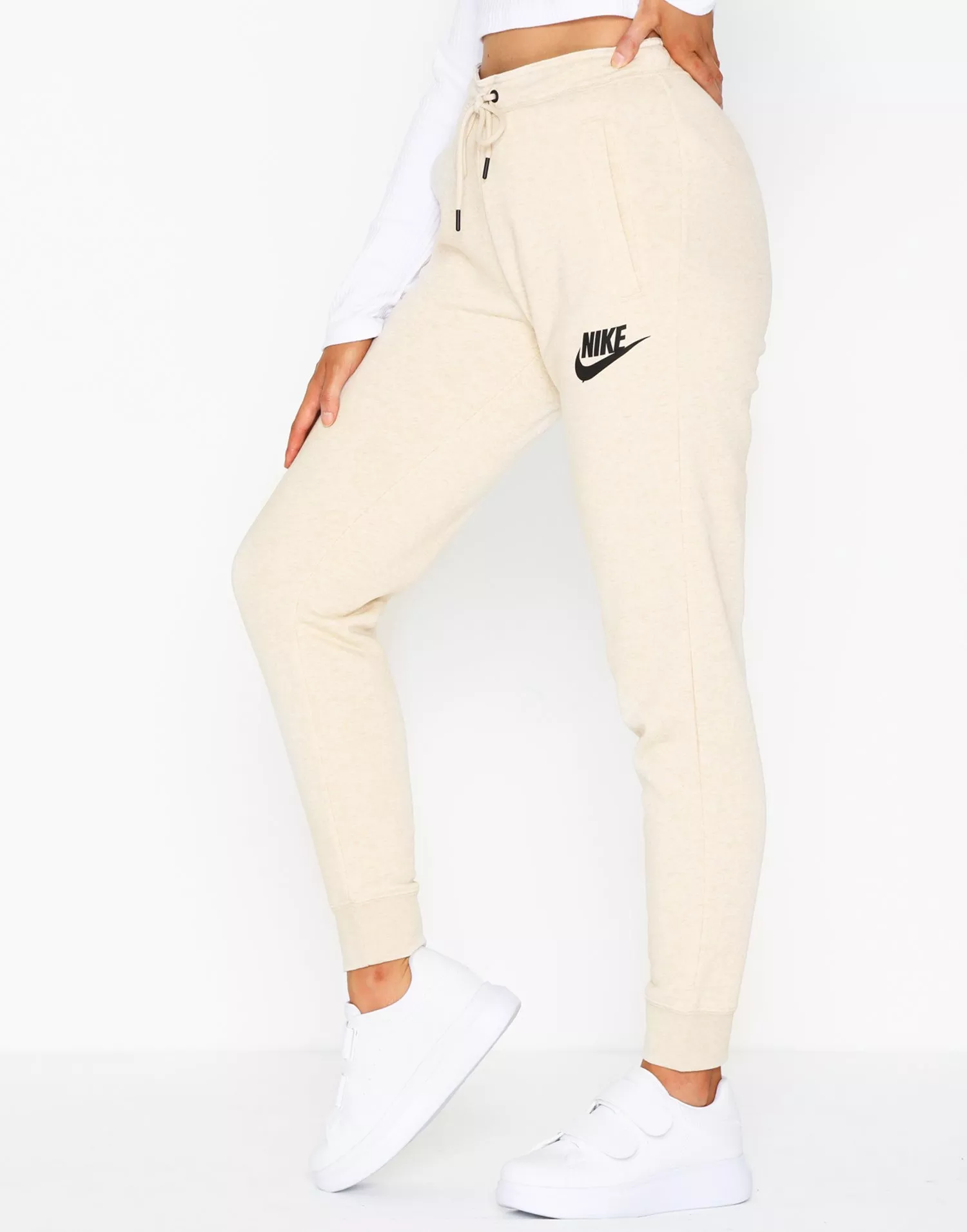 Nike rally fleece online track pants