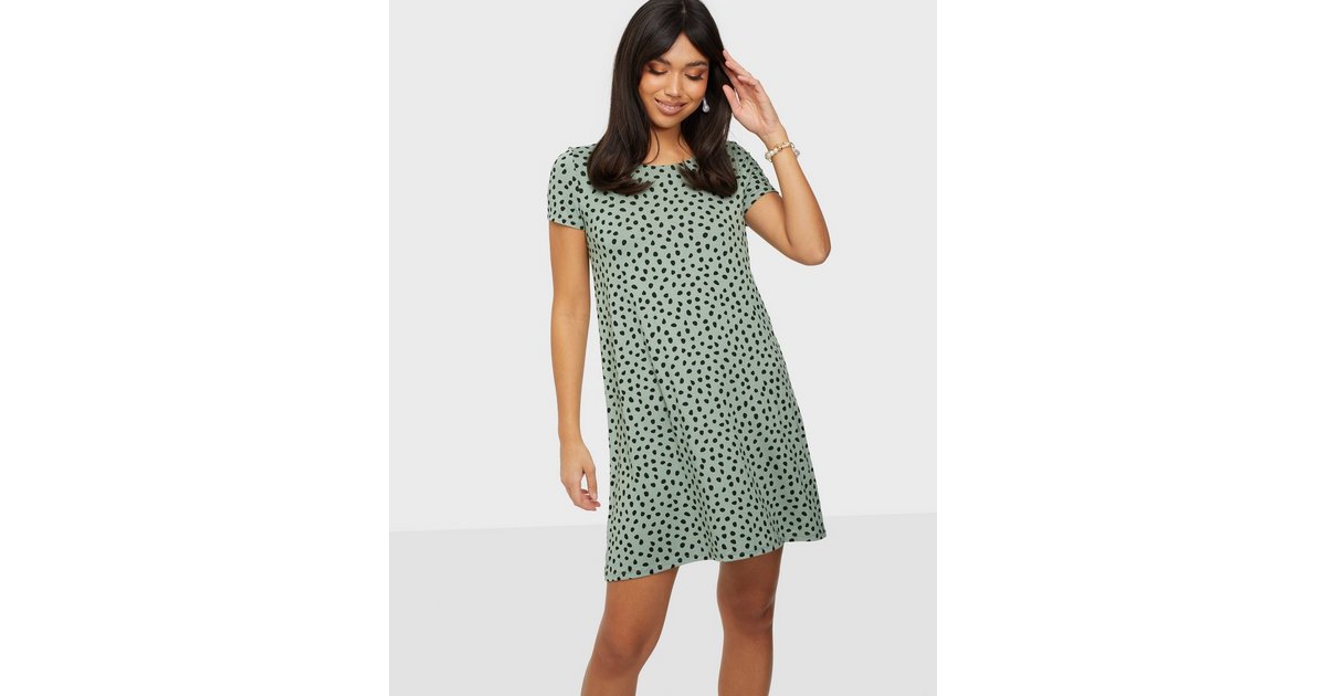 Buy Only ONLBERA BACK LACE UP S/S DRESS JRS - Chinois Green Black Dots
