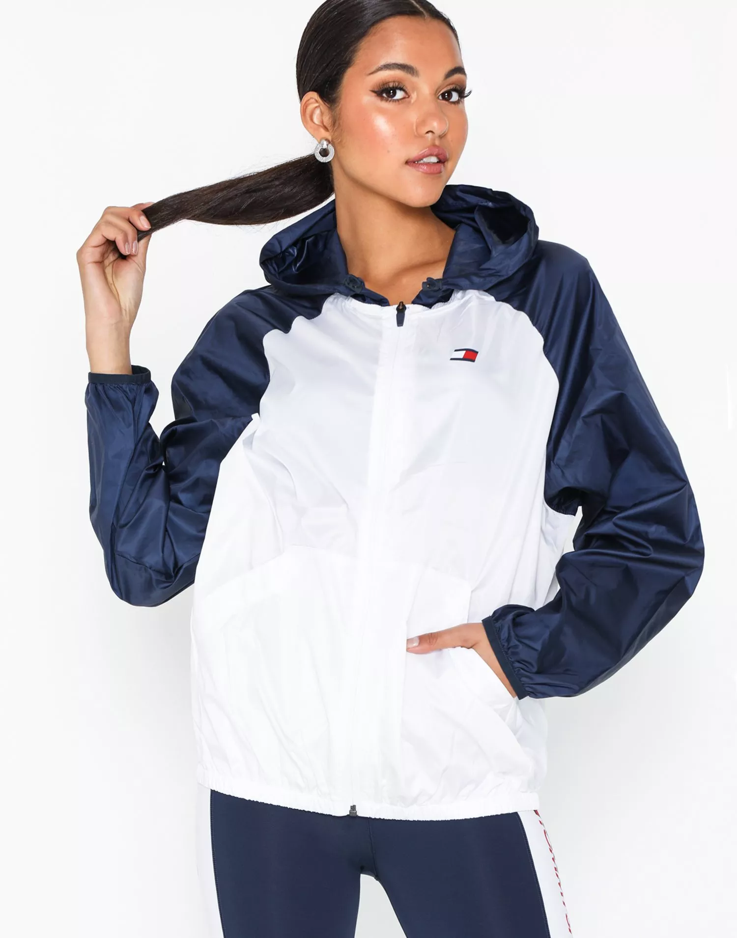 Tommy best sale sport windbreaker