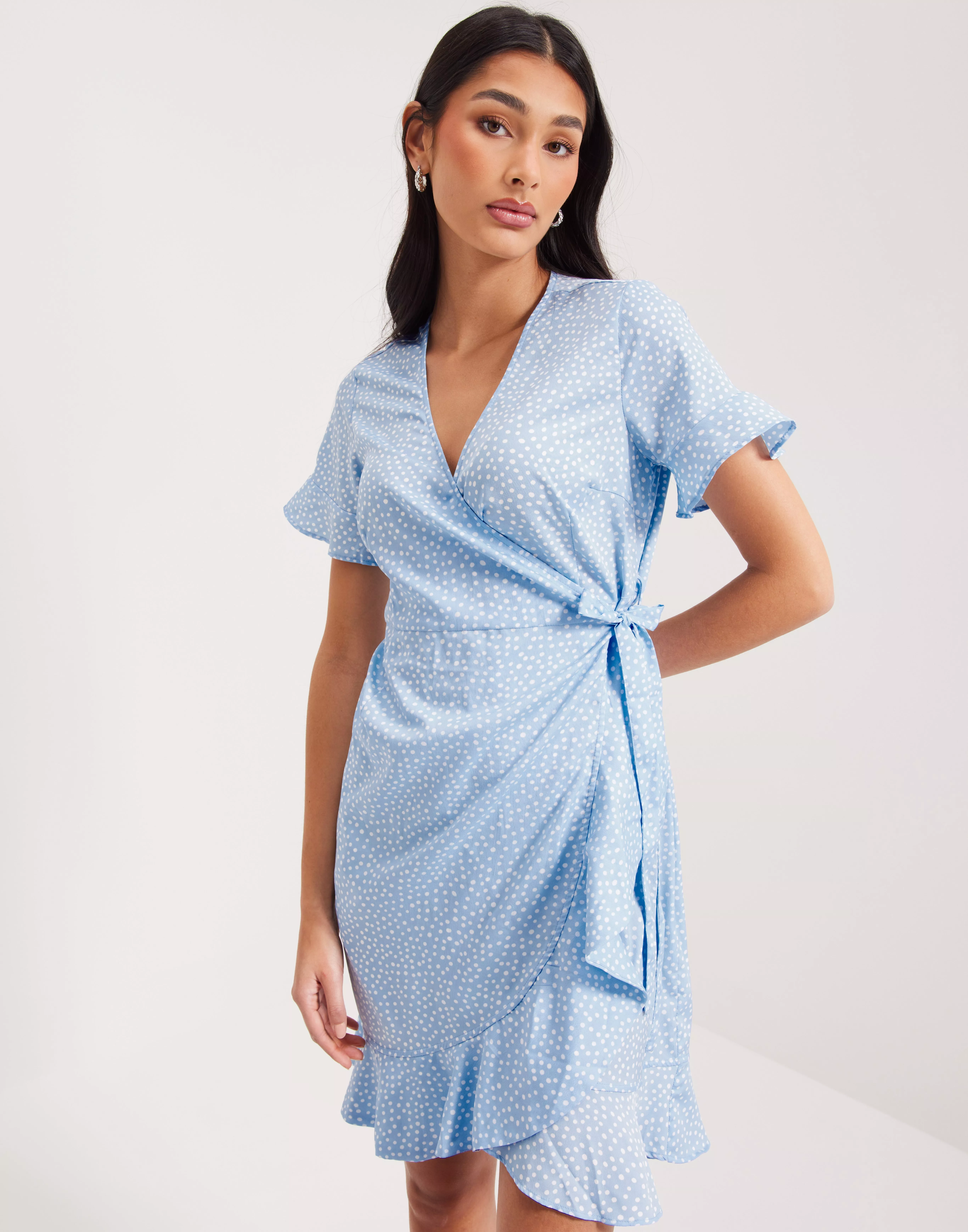 Wrap dress hot sale vero moda