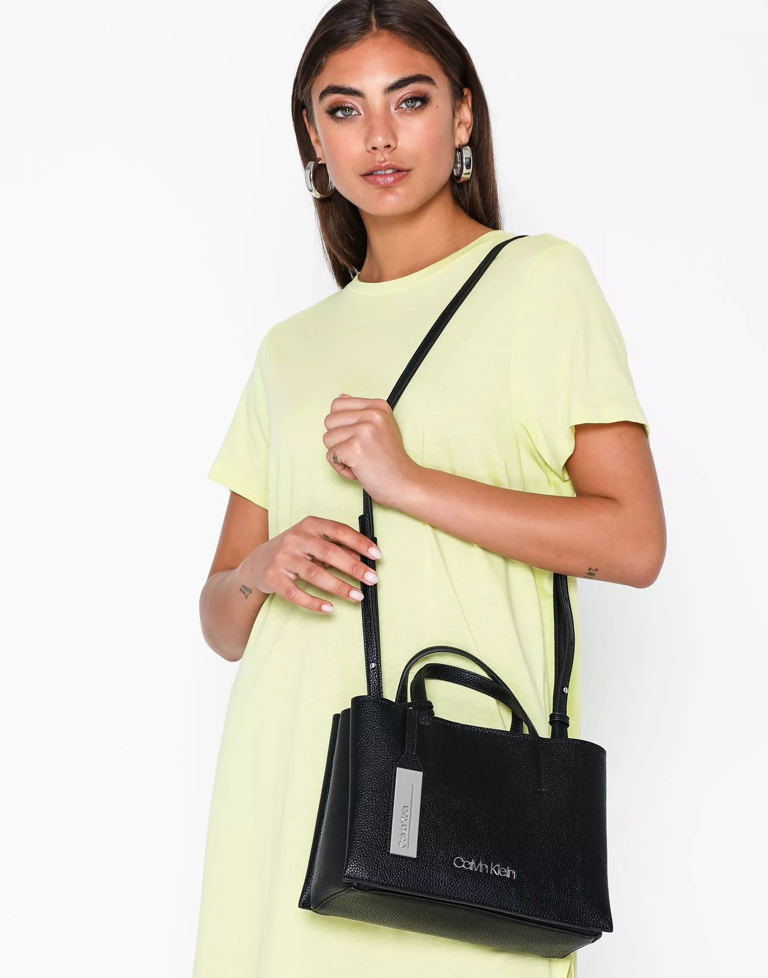 Calvin klein sided 2024 med tote