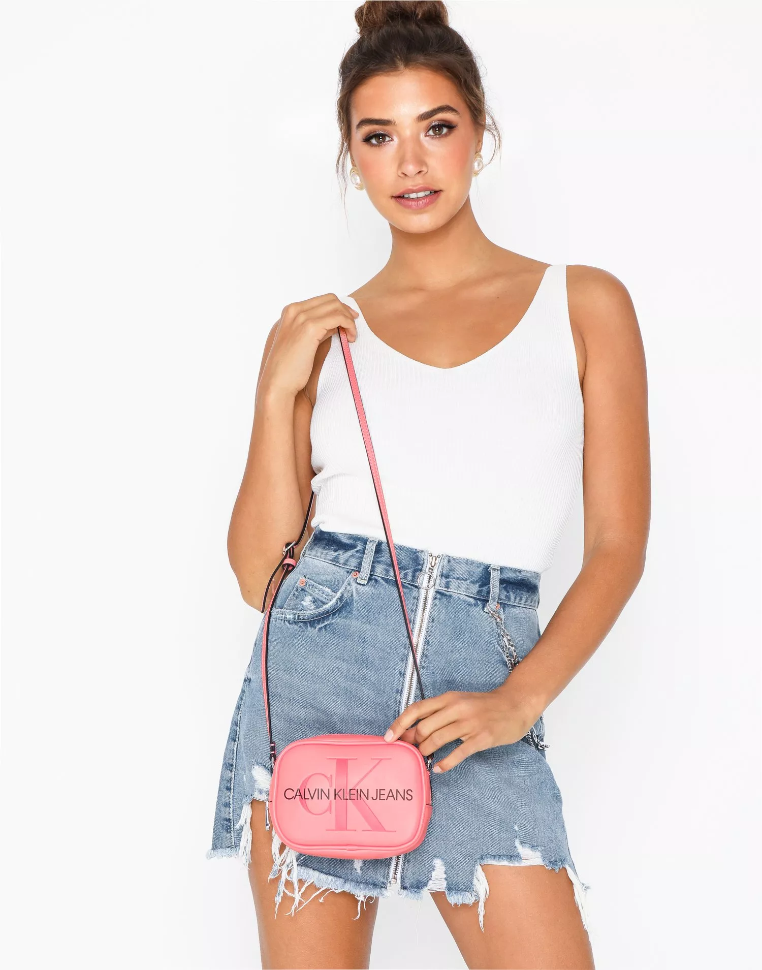 Sculpted Monogram Top Handle Shoulder Bag | Calvin Klein