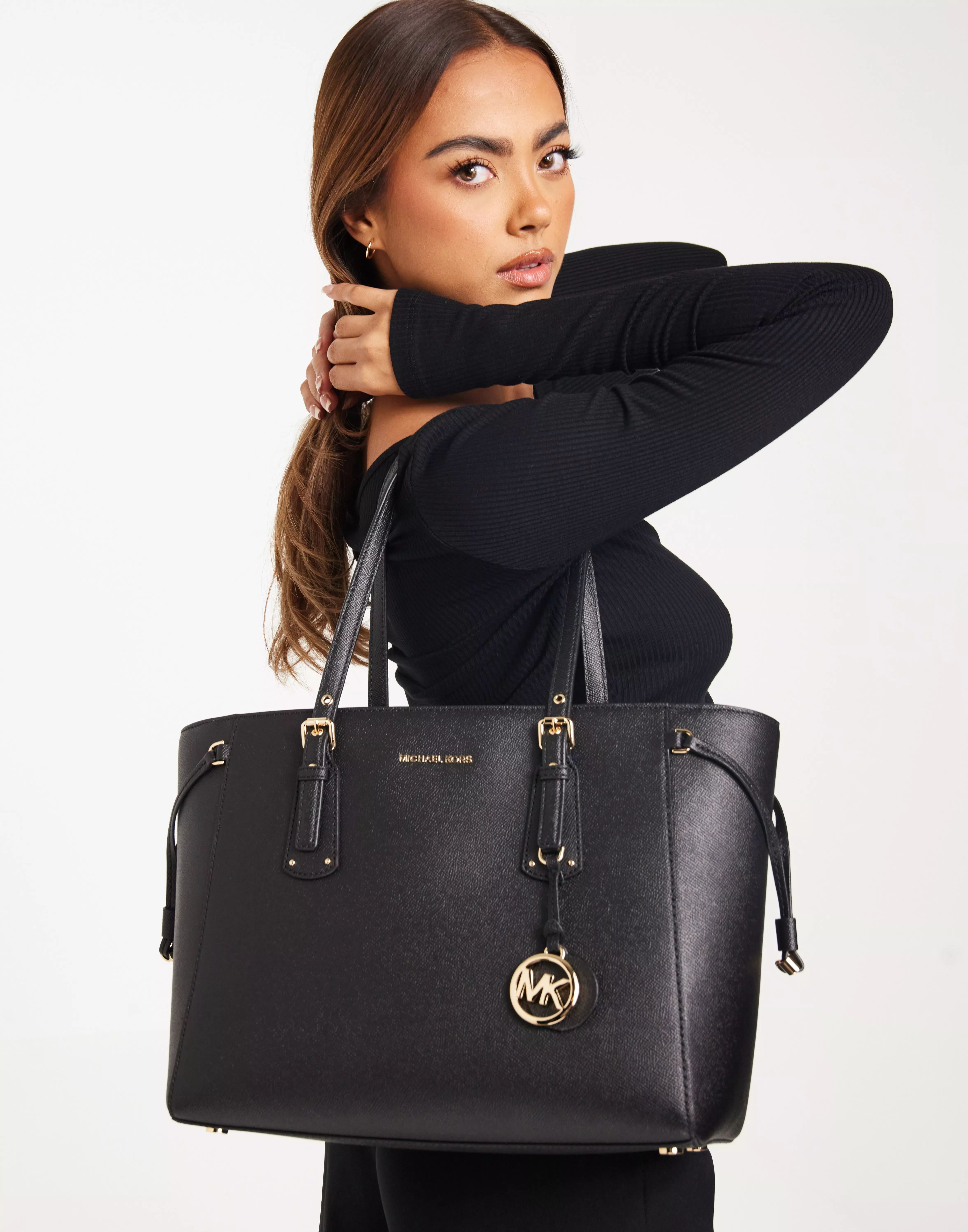 Michael Kors Voyager Tote