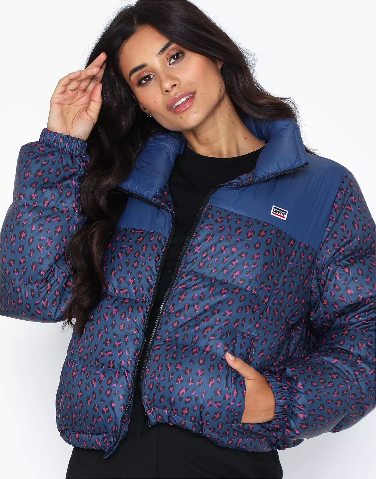 Anya store puffer levis