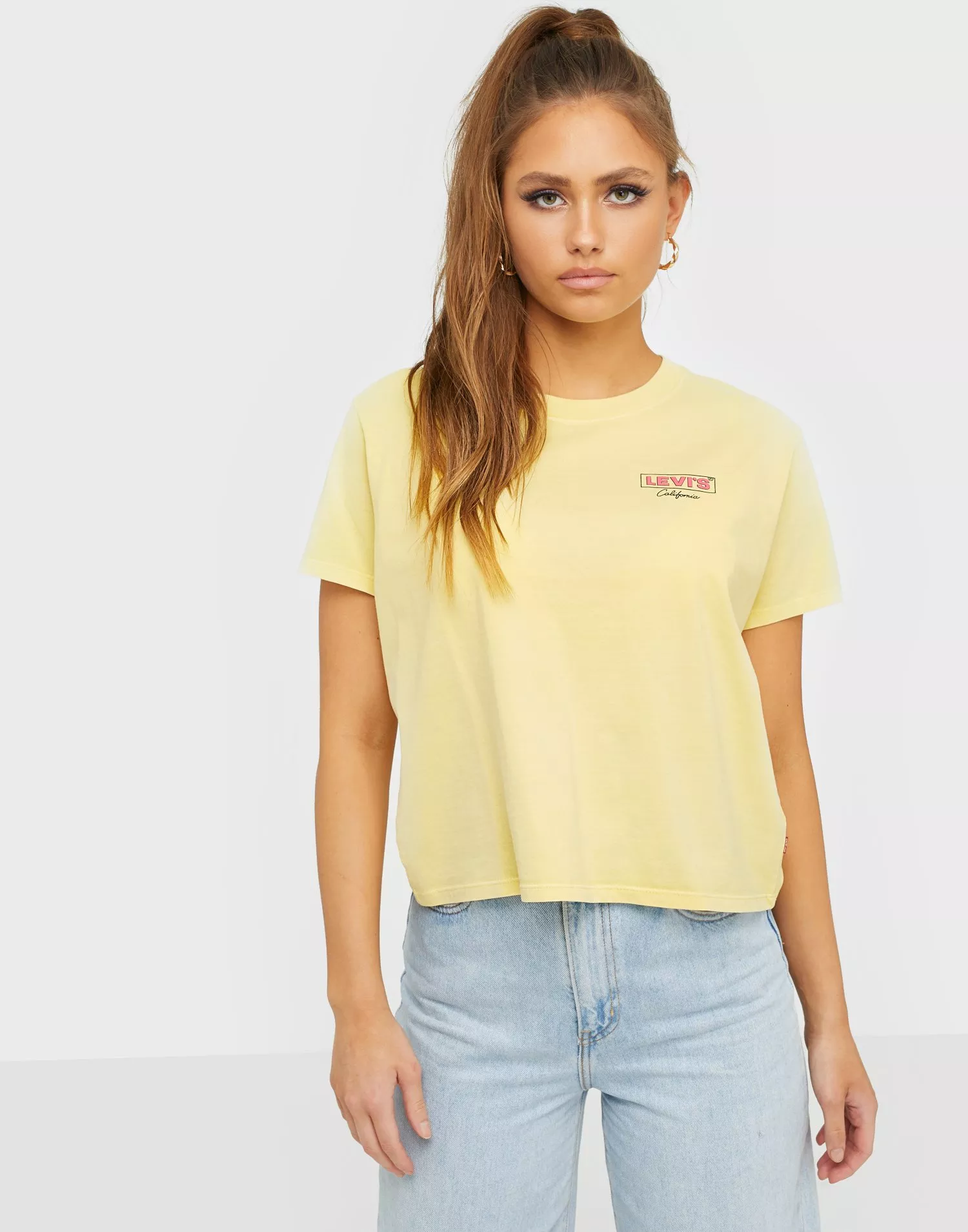 Levi's graphic varsity store tee