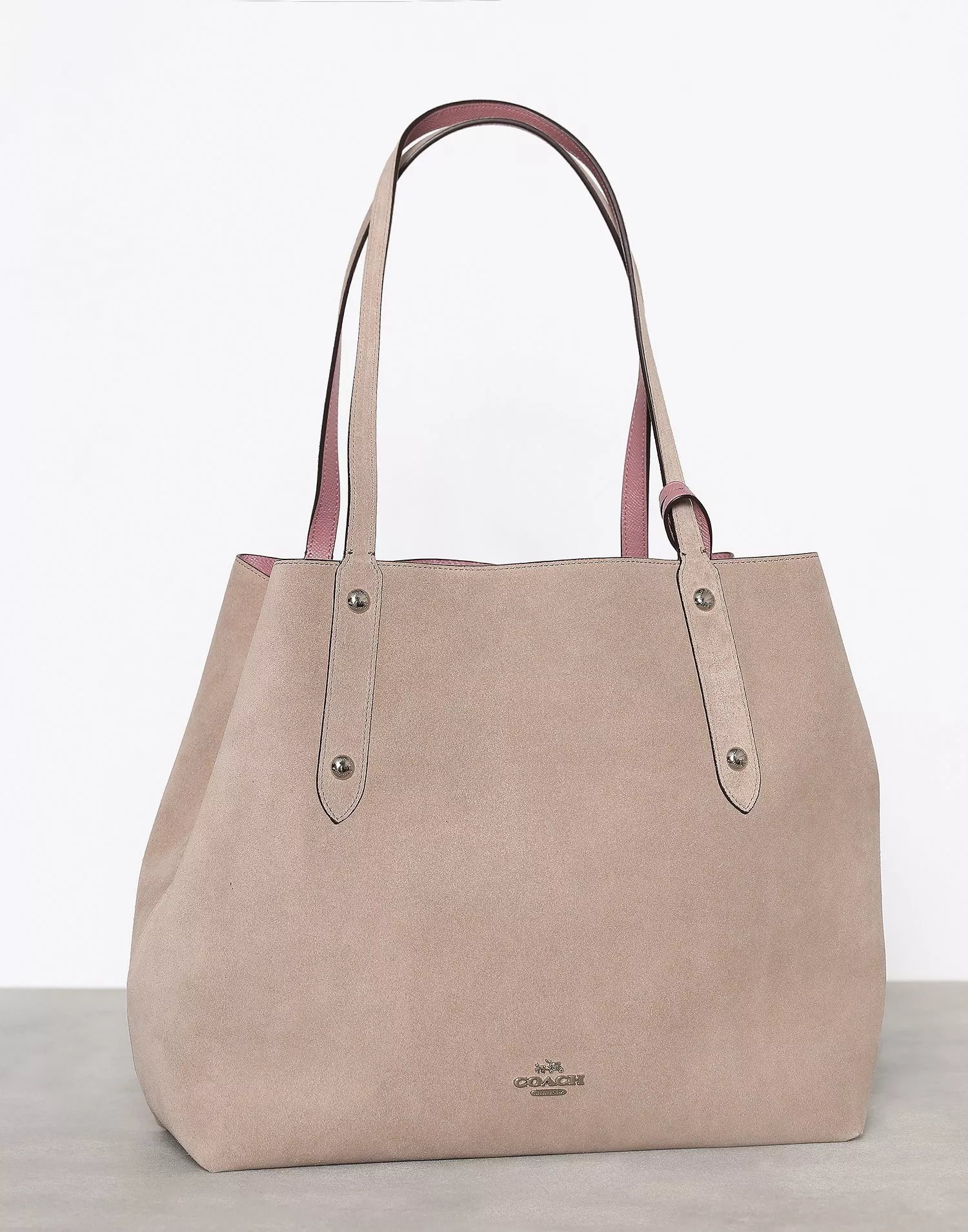 Large market online tote