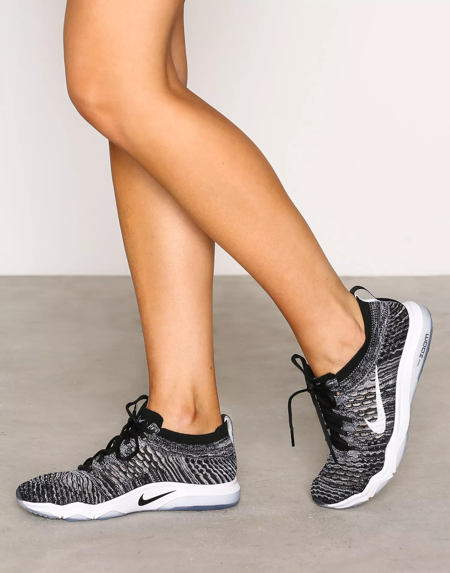 Nike air zoom fearless flyknit outlet white