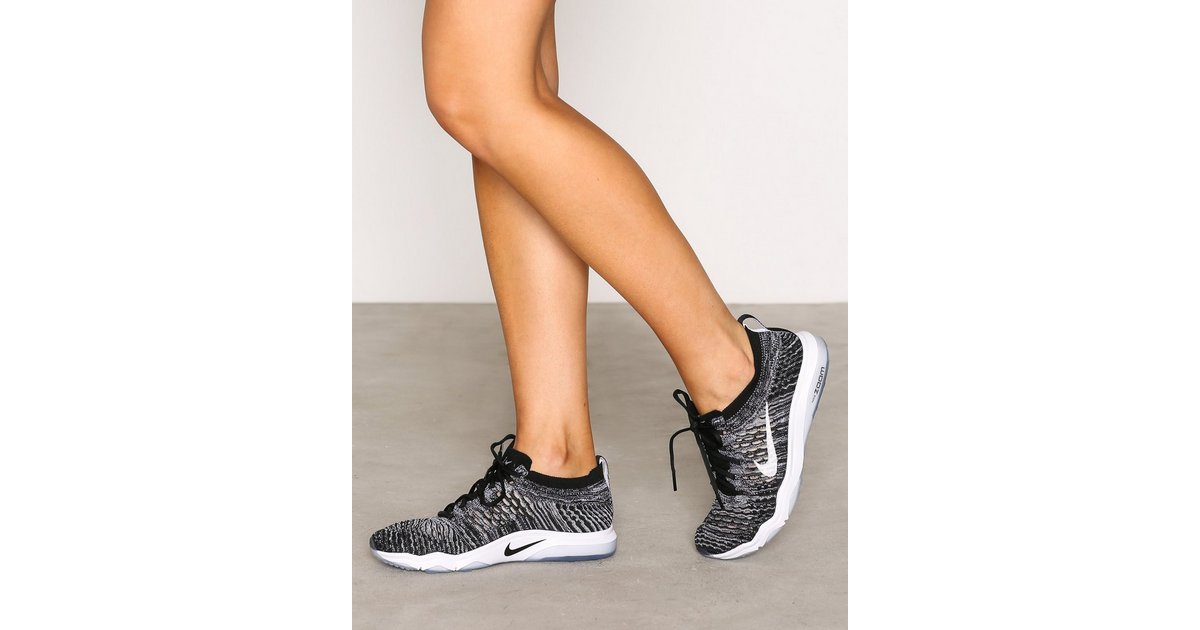 Nike air zoom cheap fearless flyknit 2 black