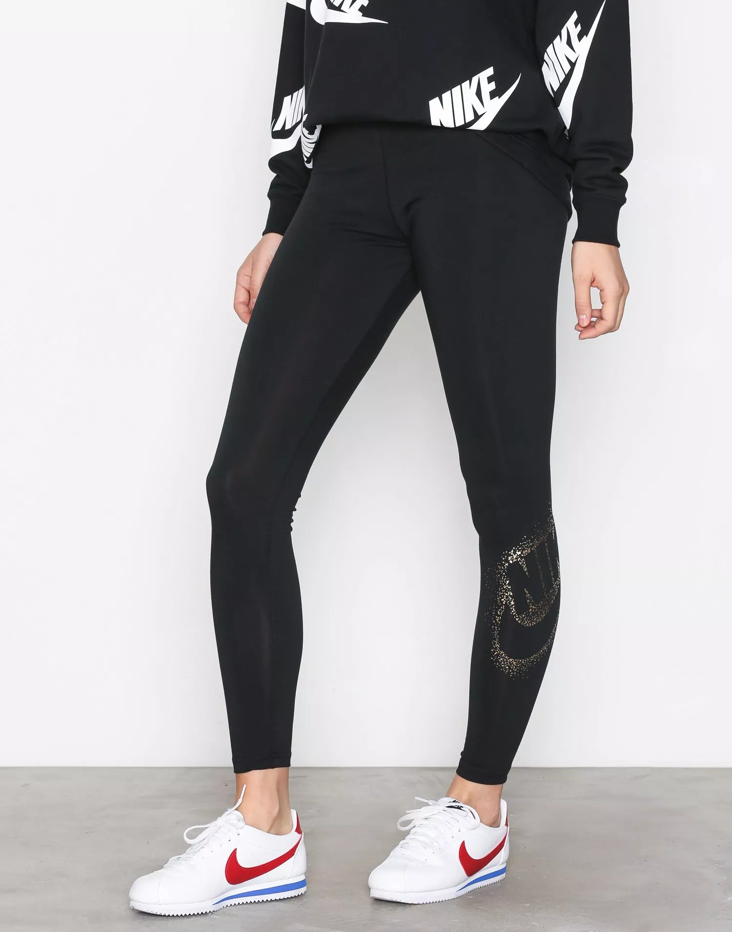 Metallic on sale nike leggings