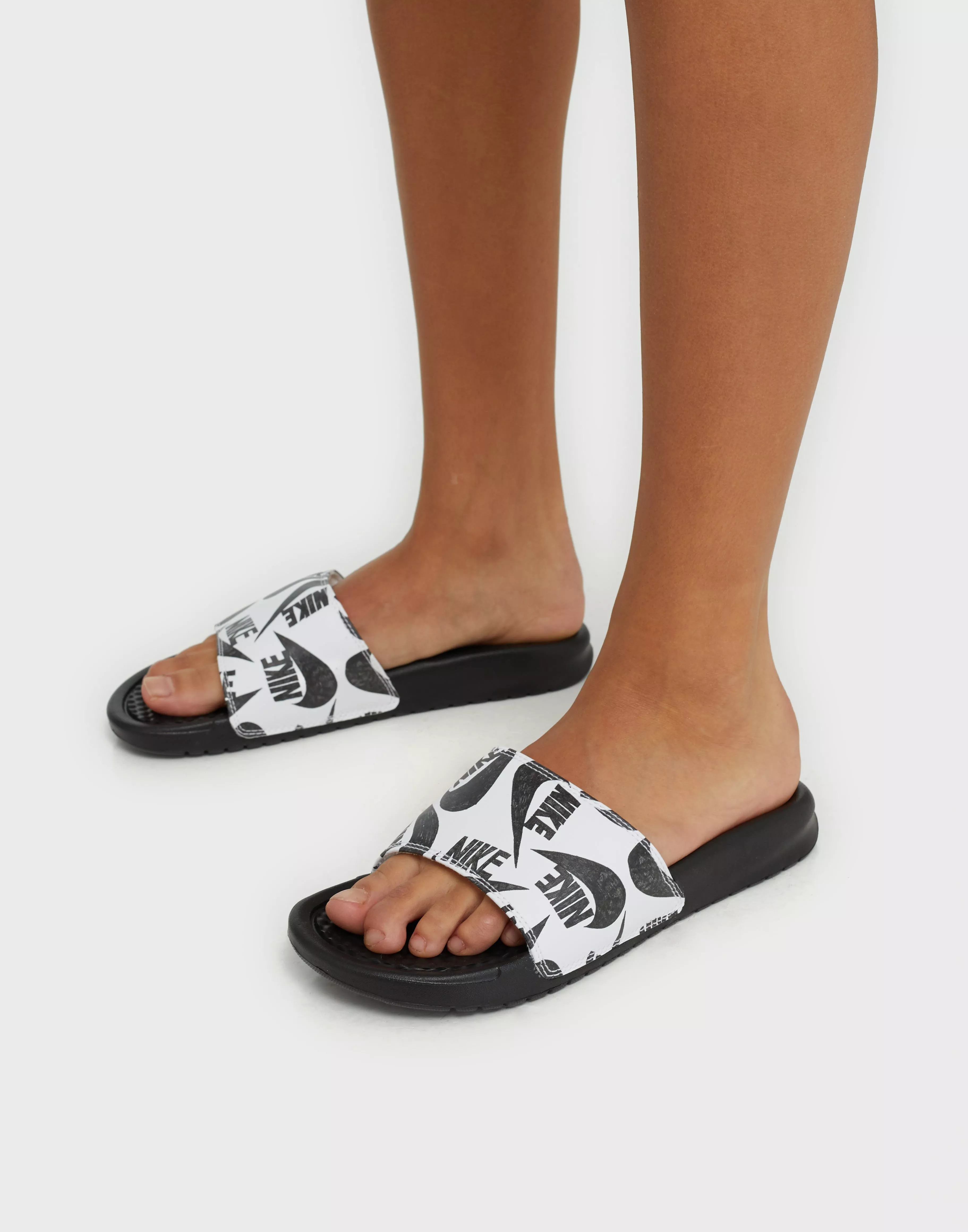 Nike benassi 2025 jdi print