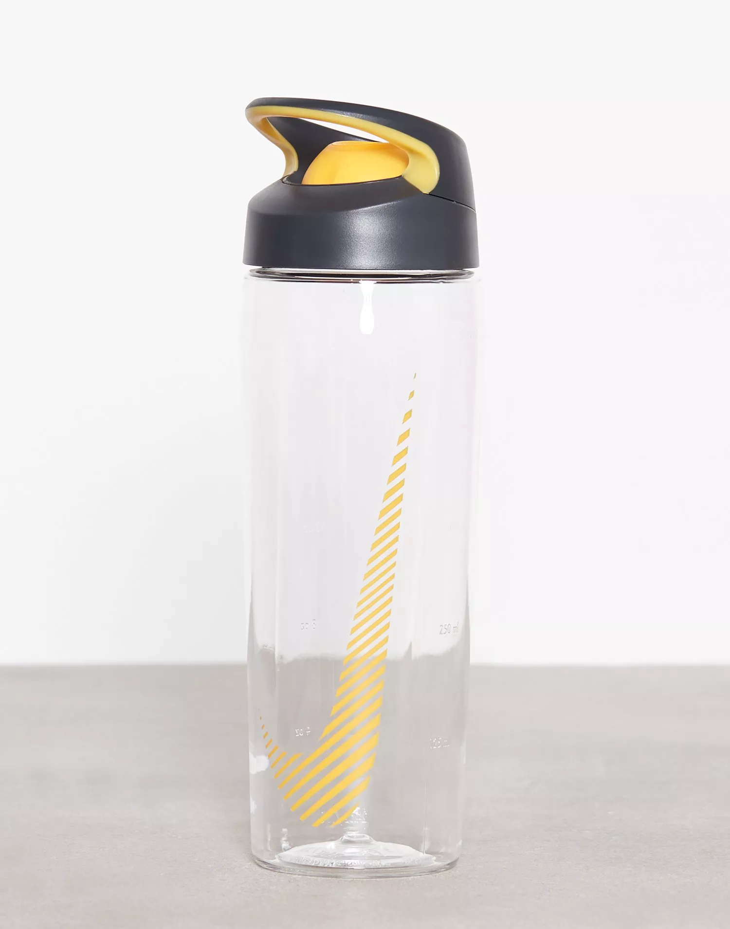 Nike hypercharge outlet rocker bottle