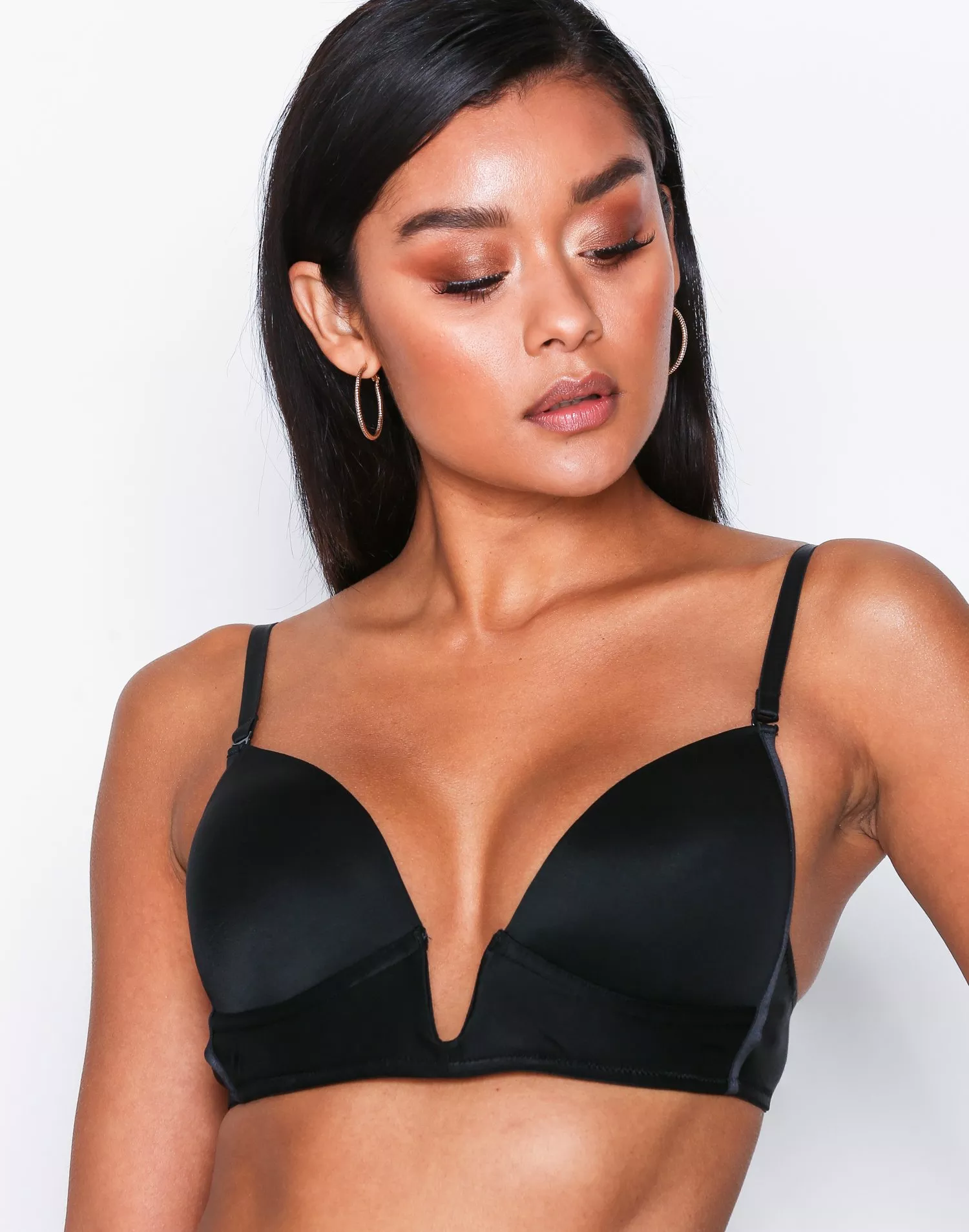 Buy Nelly Deep Plunge Bra - Black