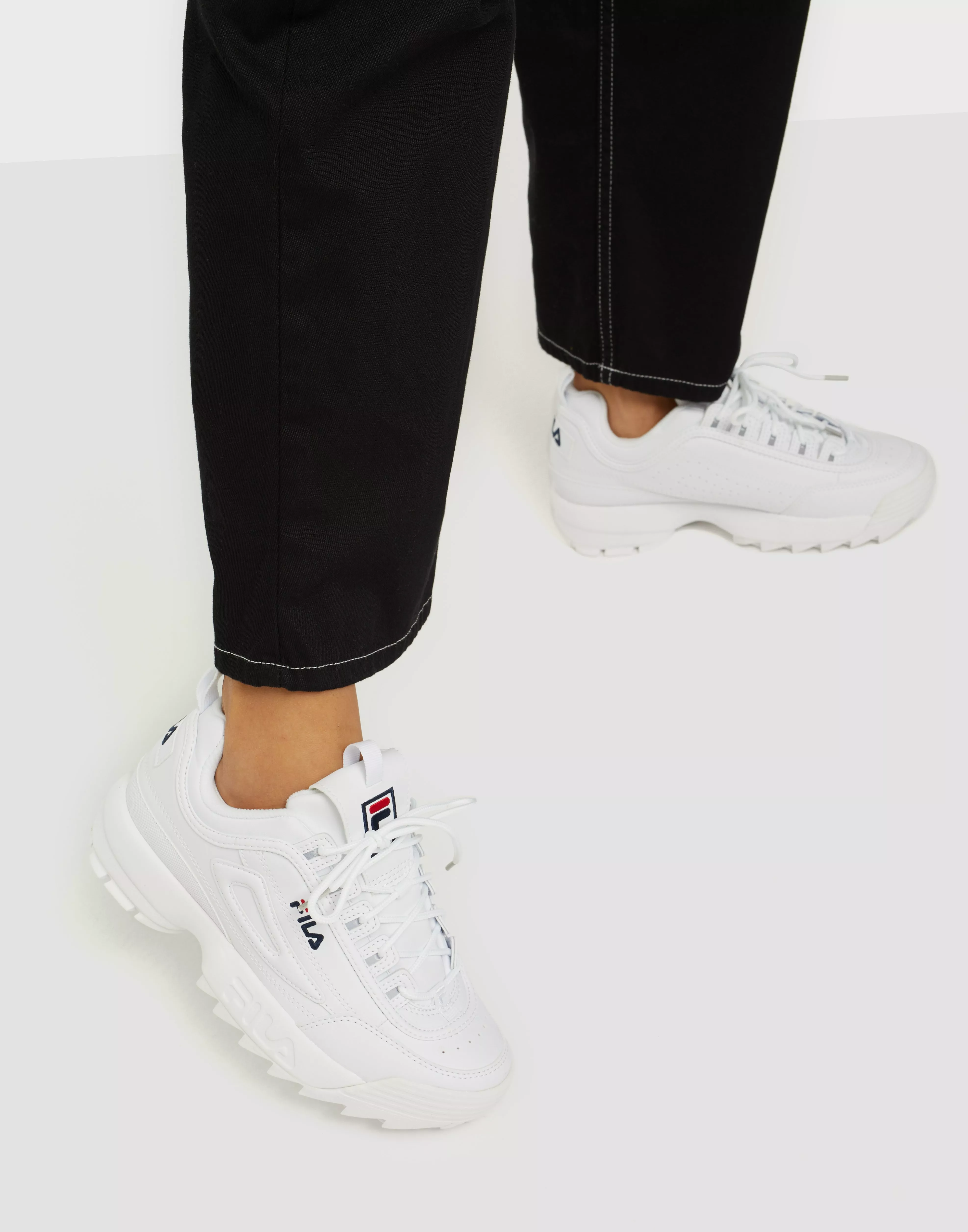 Fila on sale disruptor dam