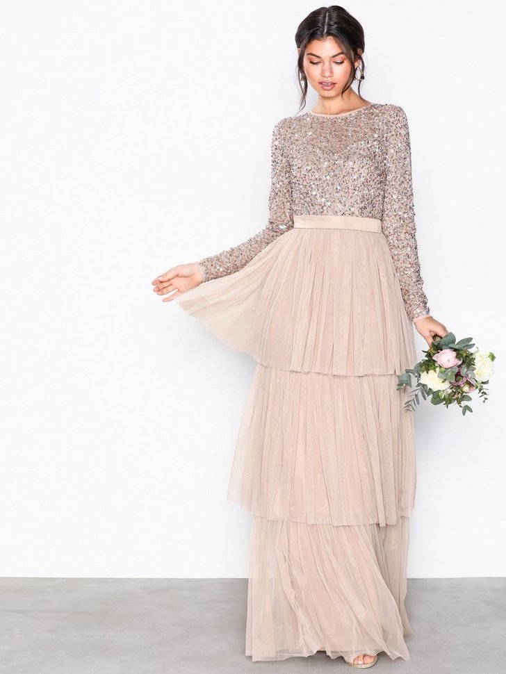 Gallakjole festkjole Delicate Sequin Tiered Maxi Dress festtøj