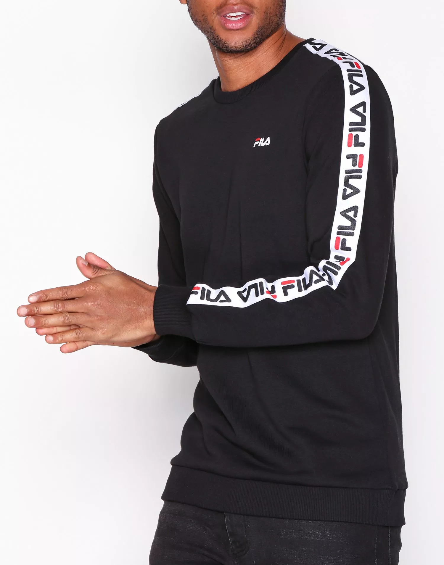 Sweat fila 2025 aren crew