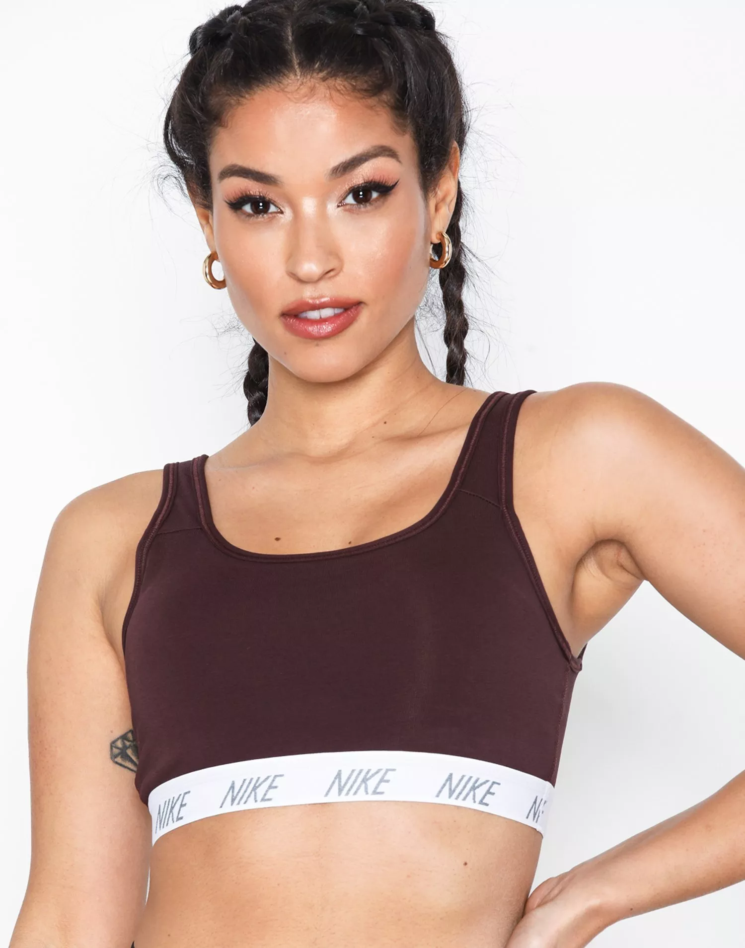 Nike classic best sale soft sports bra