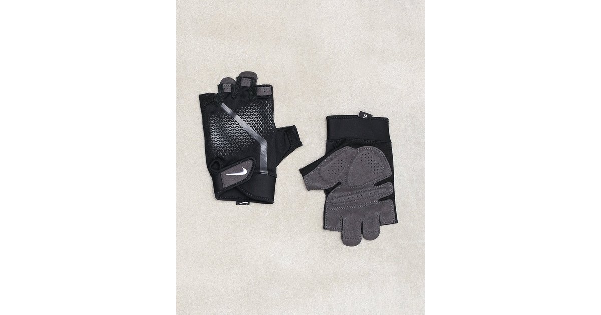 Nike extreme hotsell fitness gloves