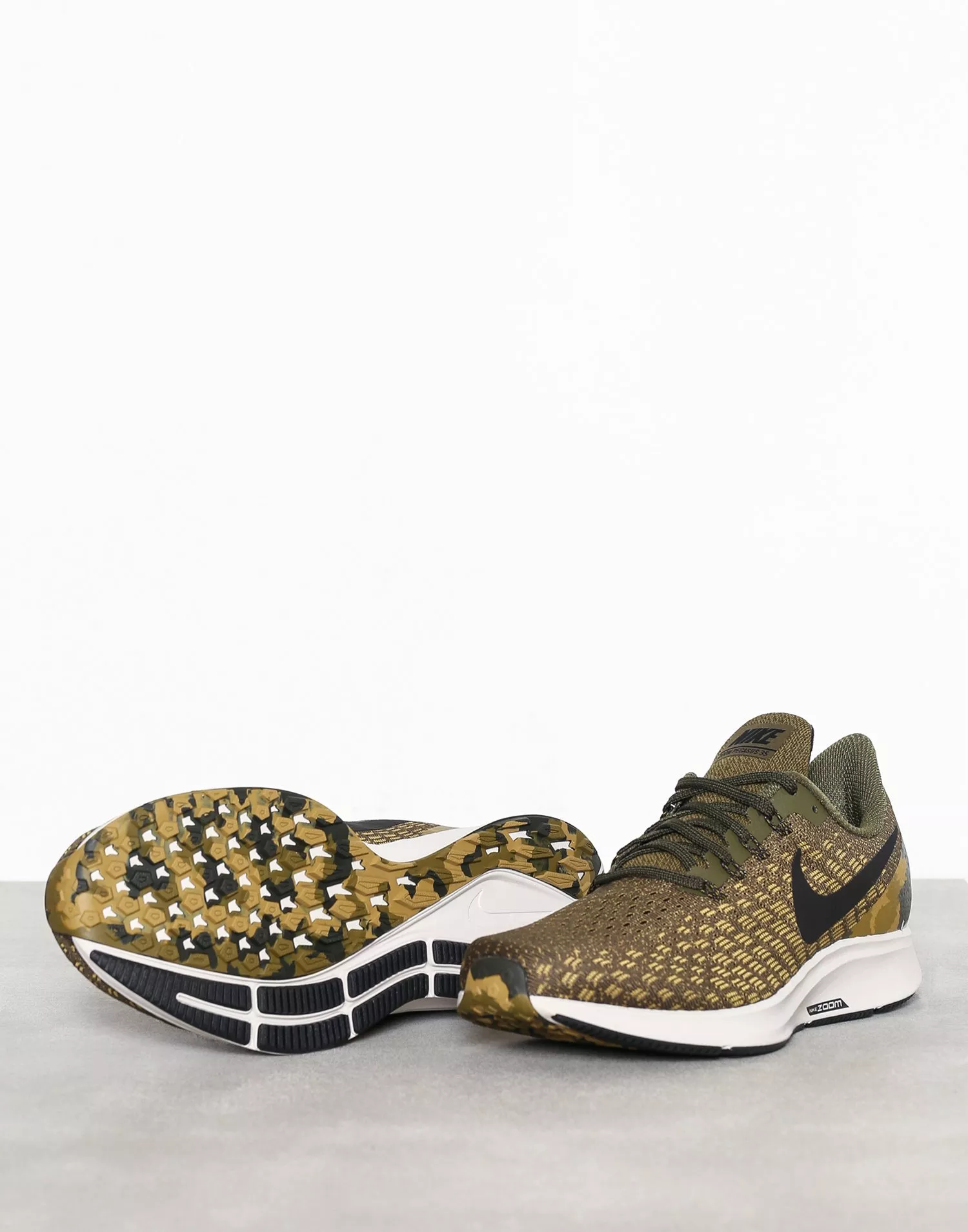 Nike air zoom hot sale pegasus 35 metallic