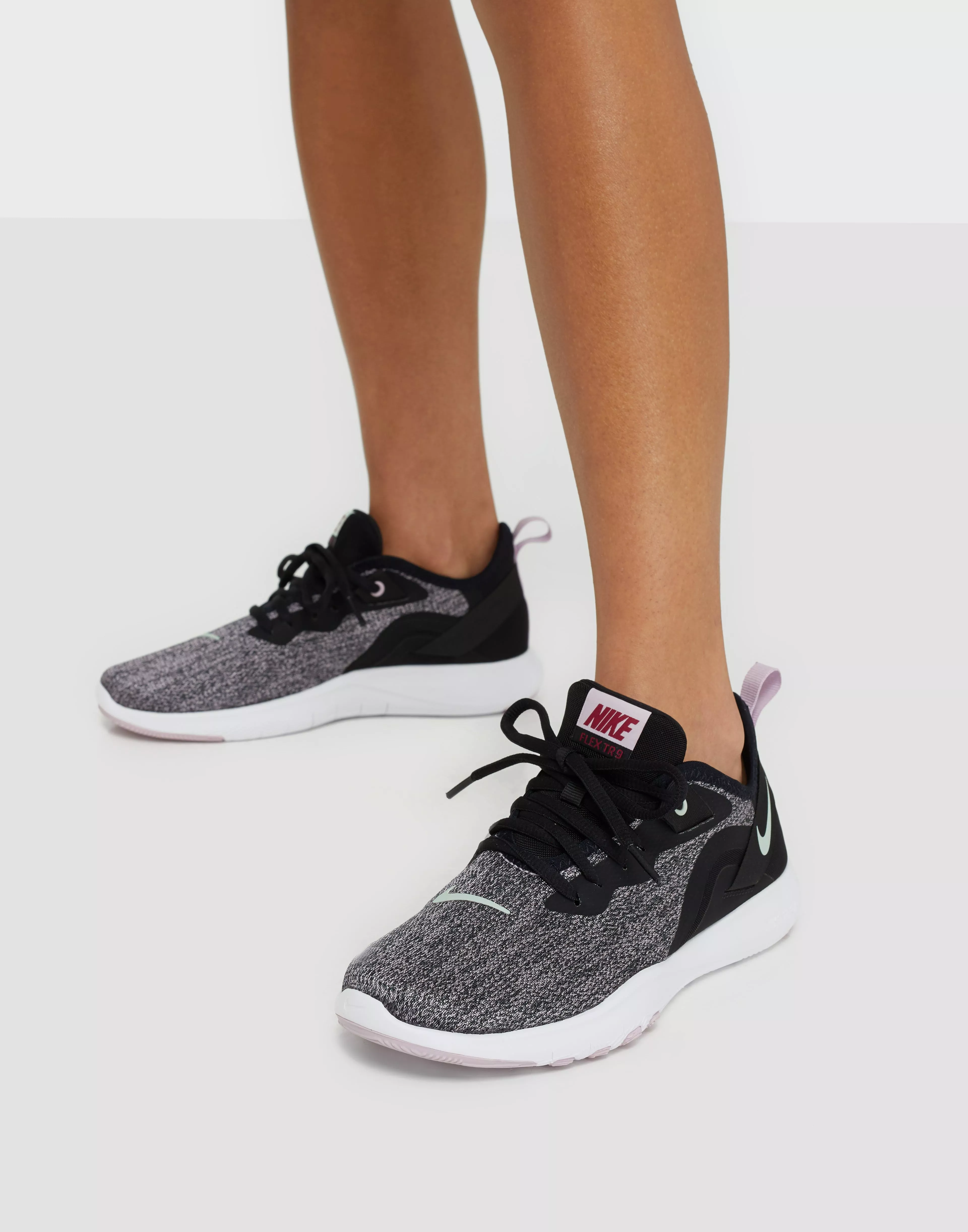 Wmns nike best sale flex trainer 9