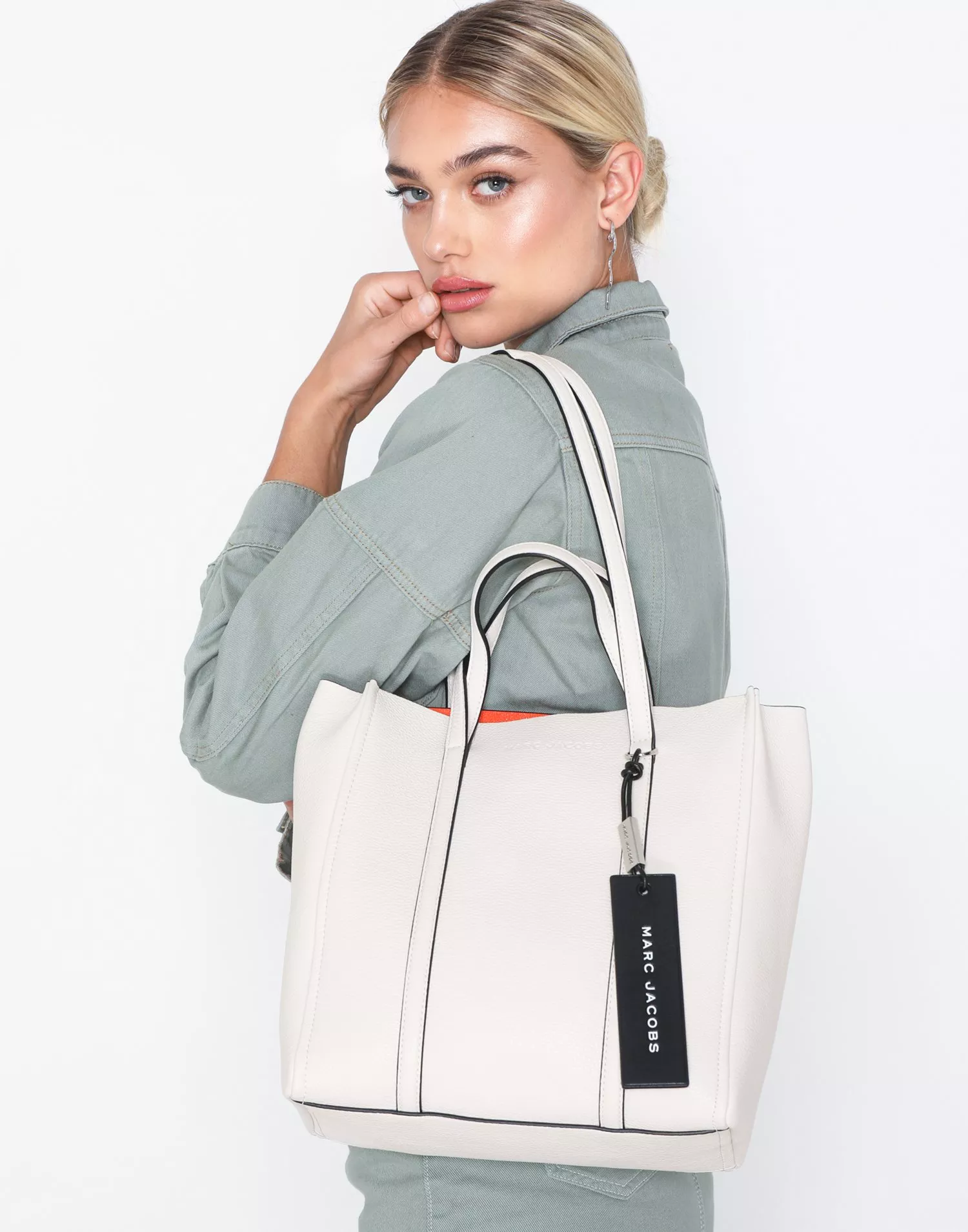 The mini hot sale tag tote