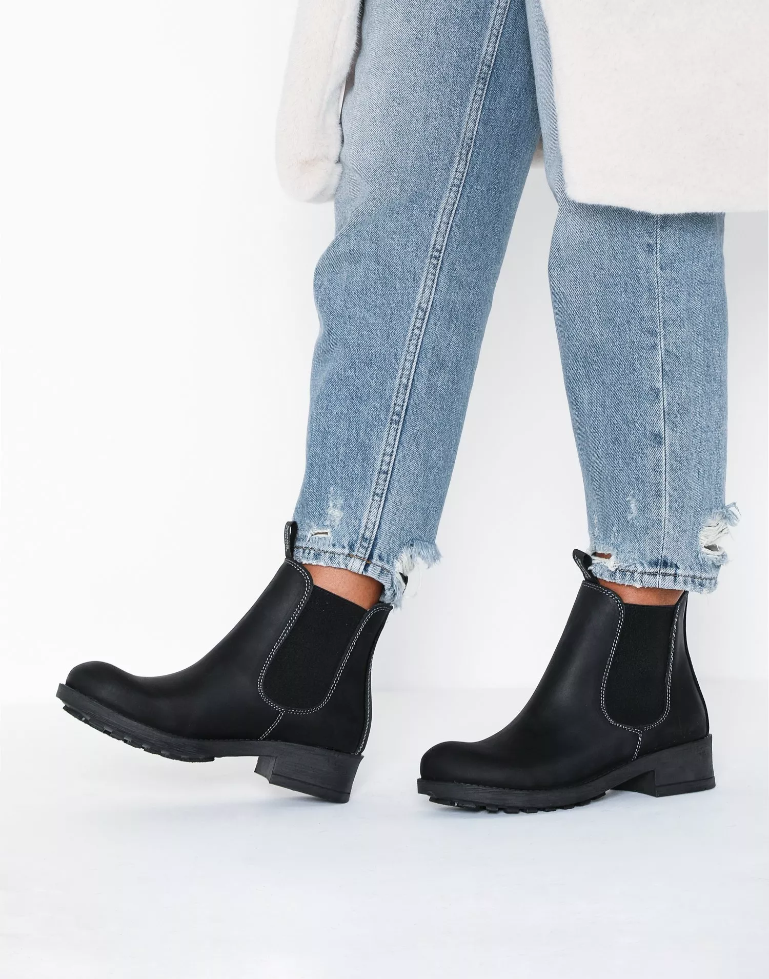 Johnny bulls sale chelsea boots