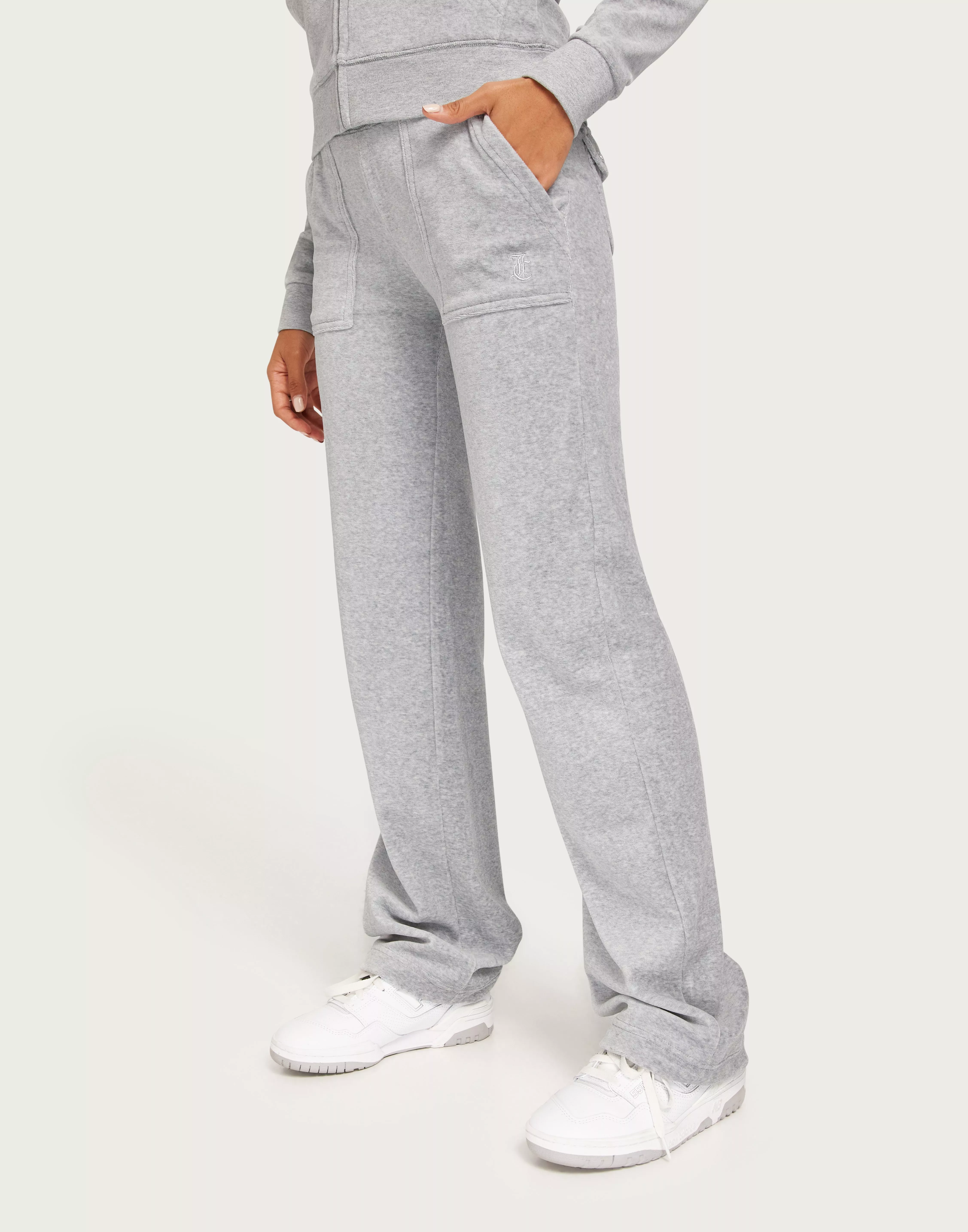 Juicy couture velour deals pants with pockets