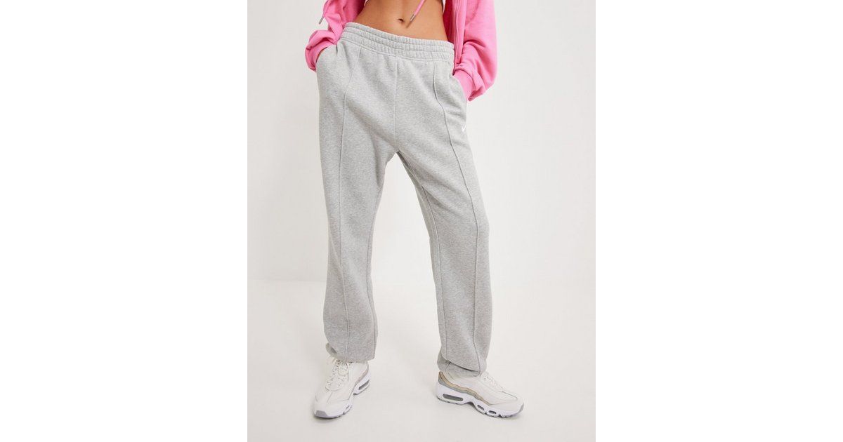Buy: Sweatpants NIKE W Nsw Tch Flc Essntl Hr Pnt from ELKOR Estonia online  shop. Worldwide delivery, price, credit
