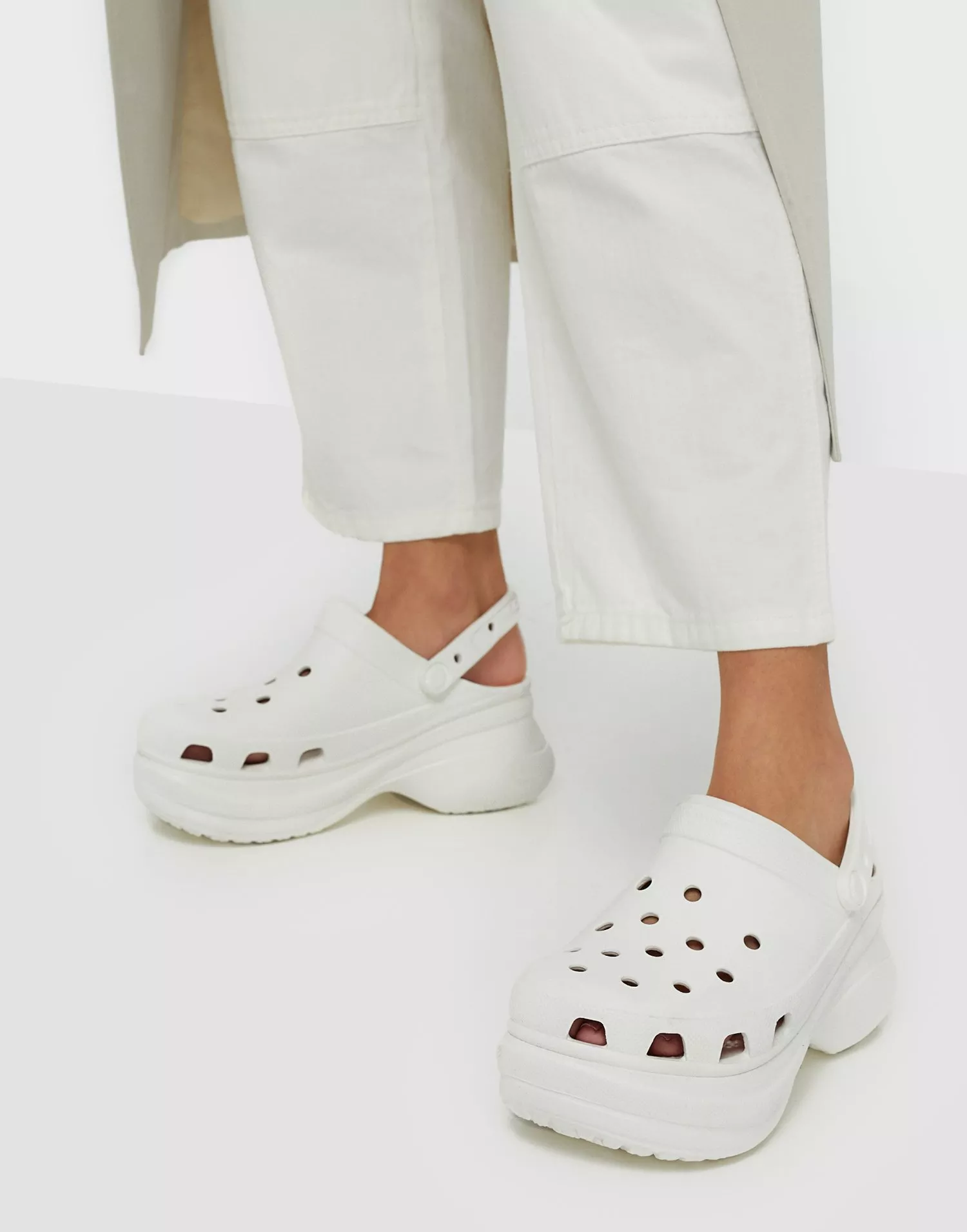 Women's crocs classic bae clog white new arrivals