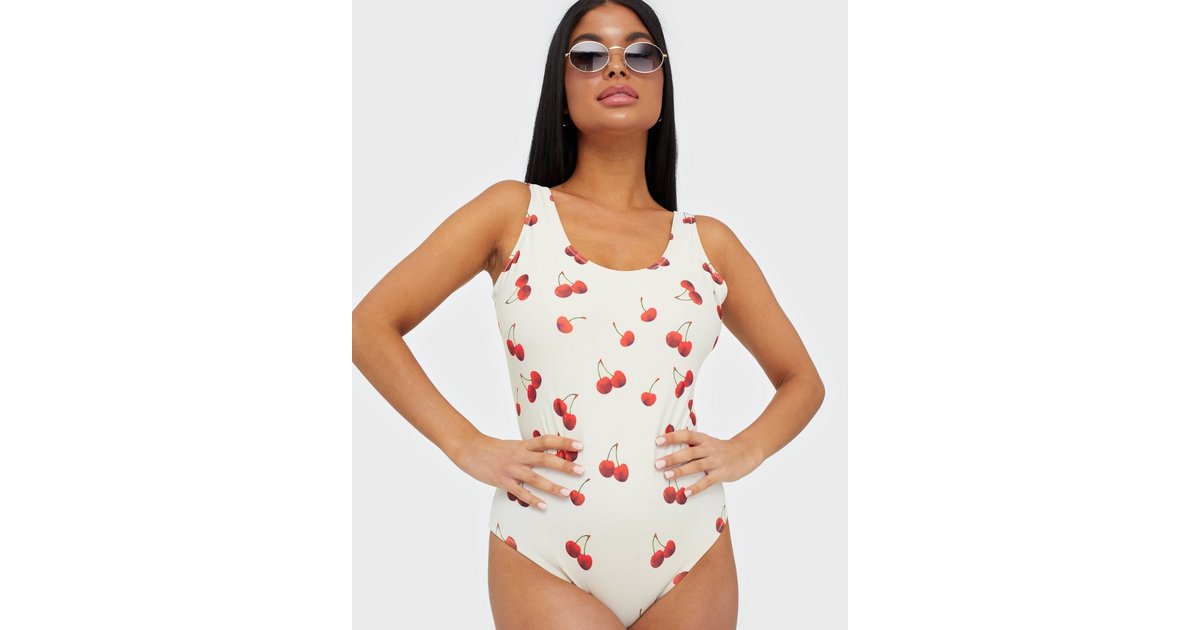 Cherry bathing suit, OAS