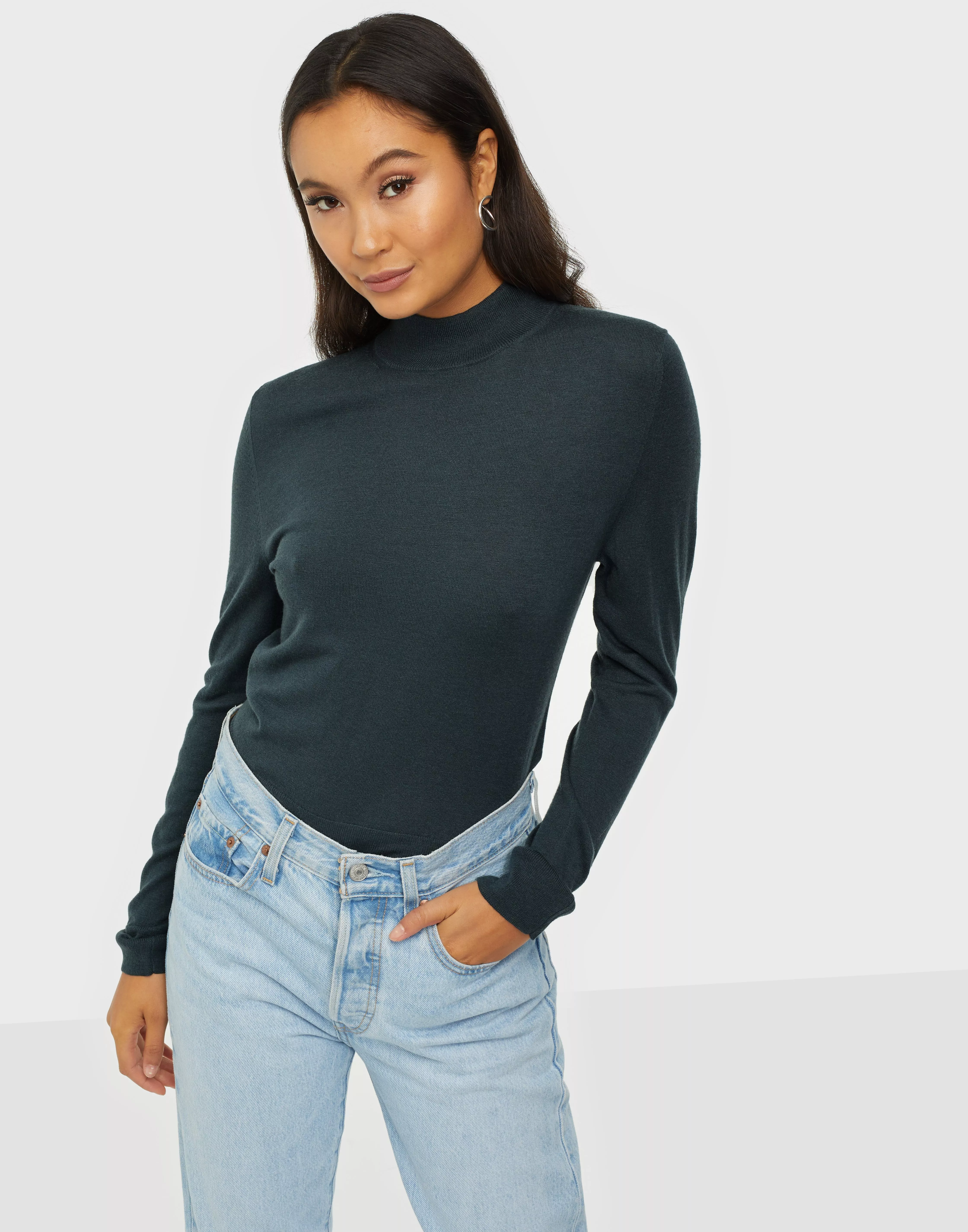 Filippa k hotsell ruffle neck sweater