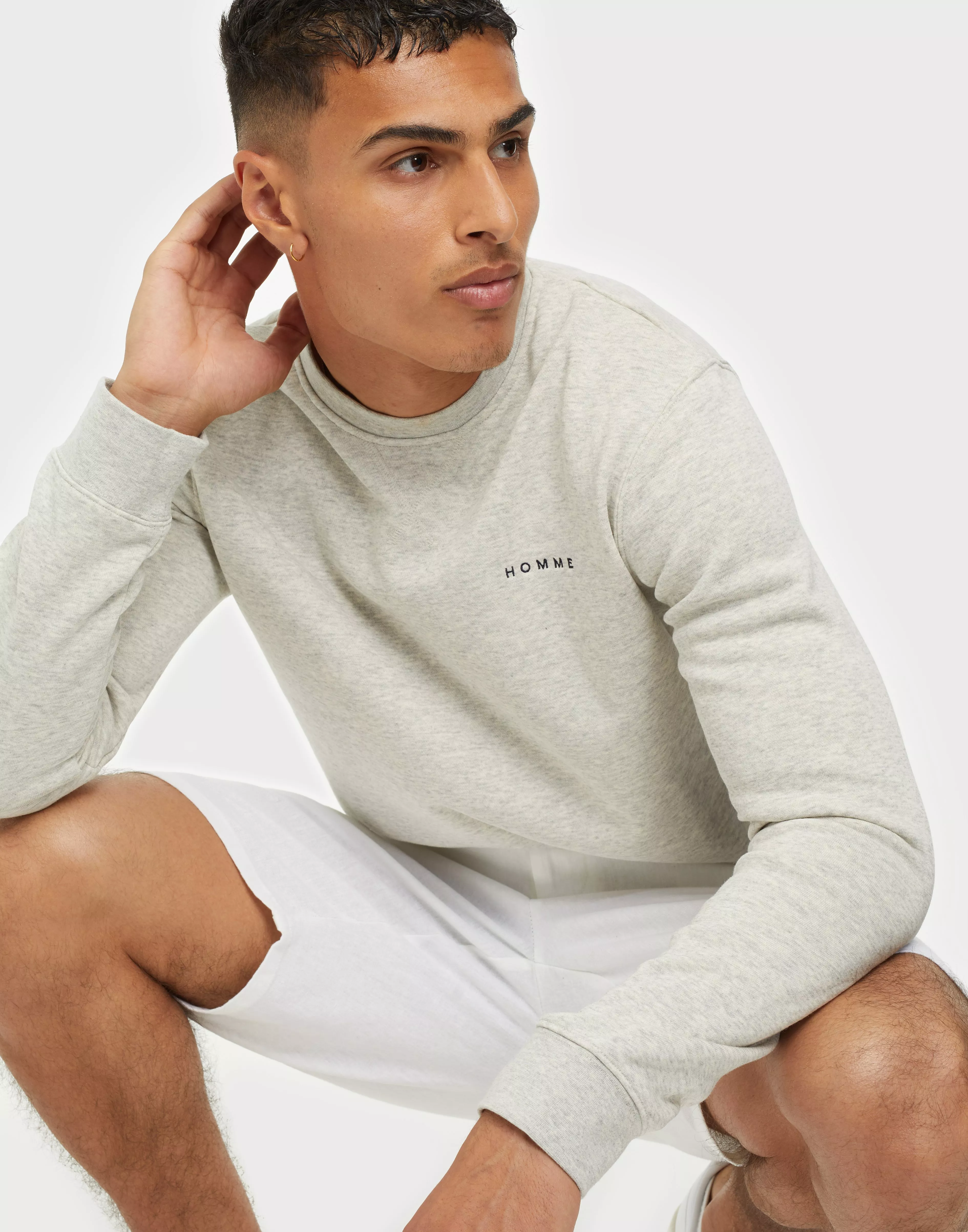 Buy Selected Homme SLHNICKI EMB CREW NECK SWEAT W - Light Grey