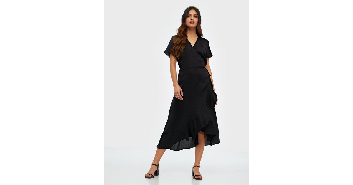 Buy Neo Noir Magga Solid Dress - Black | Nelly.com