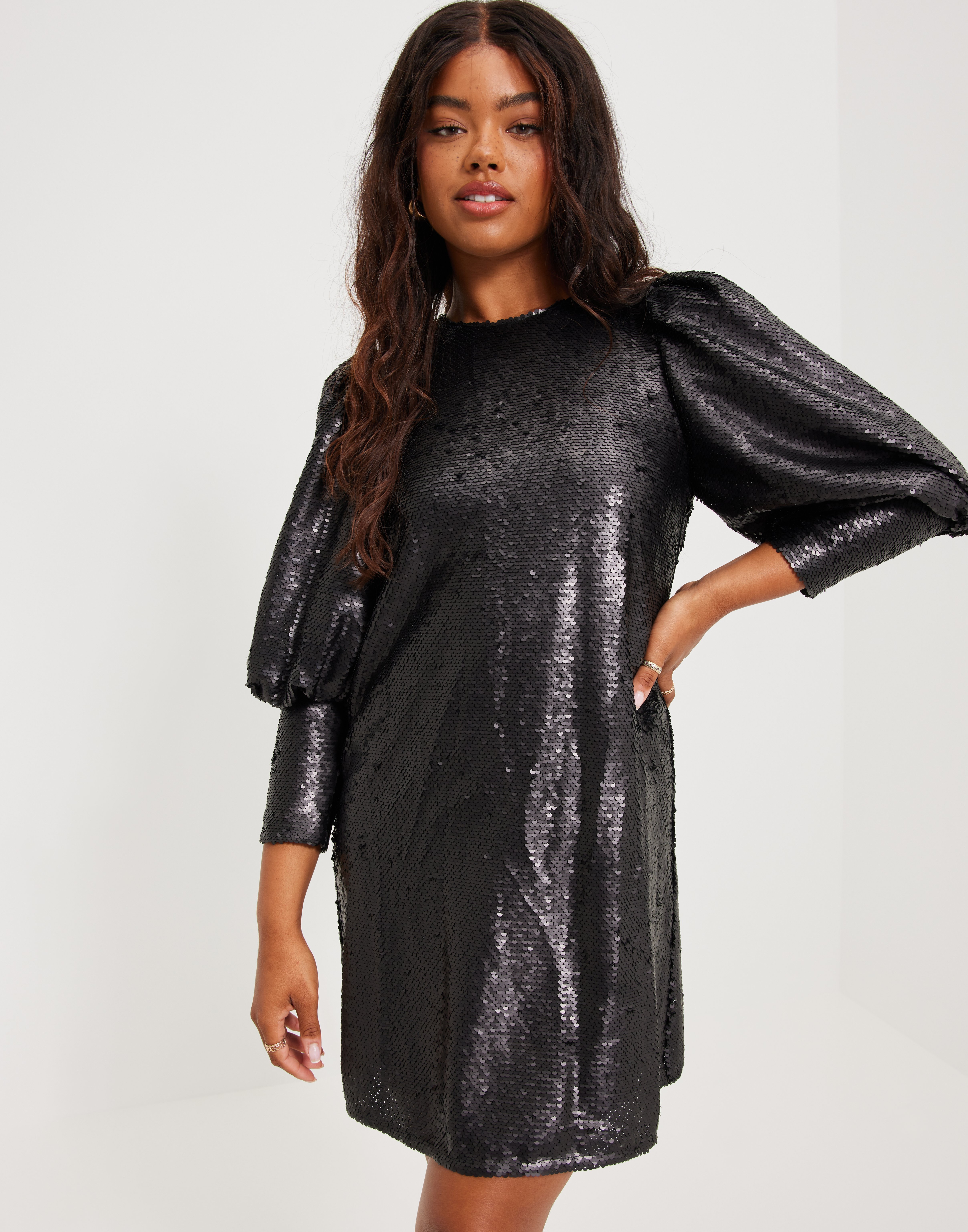 by malina rubina velvet dress