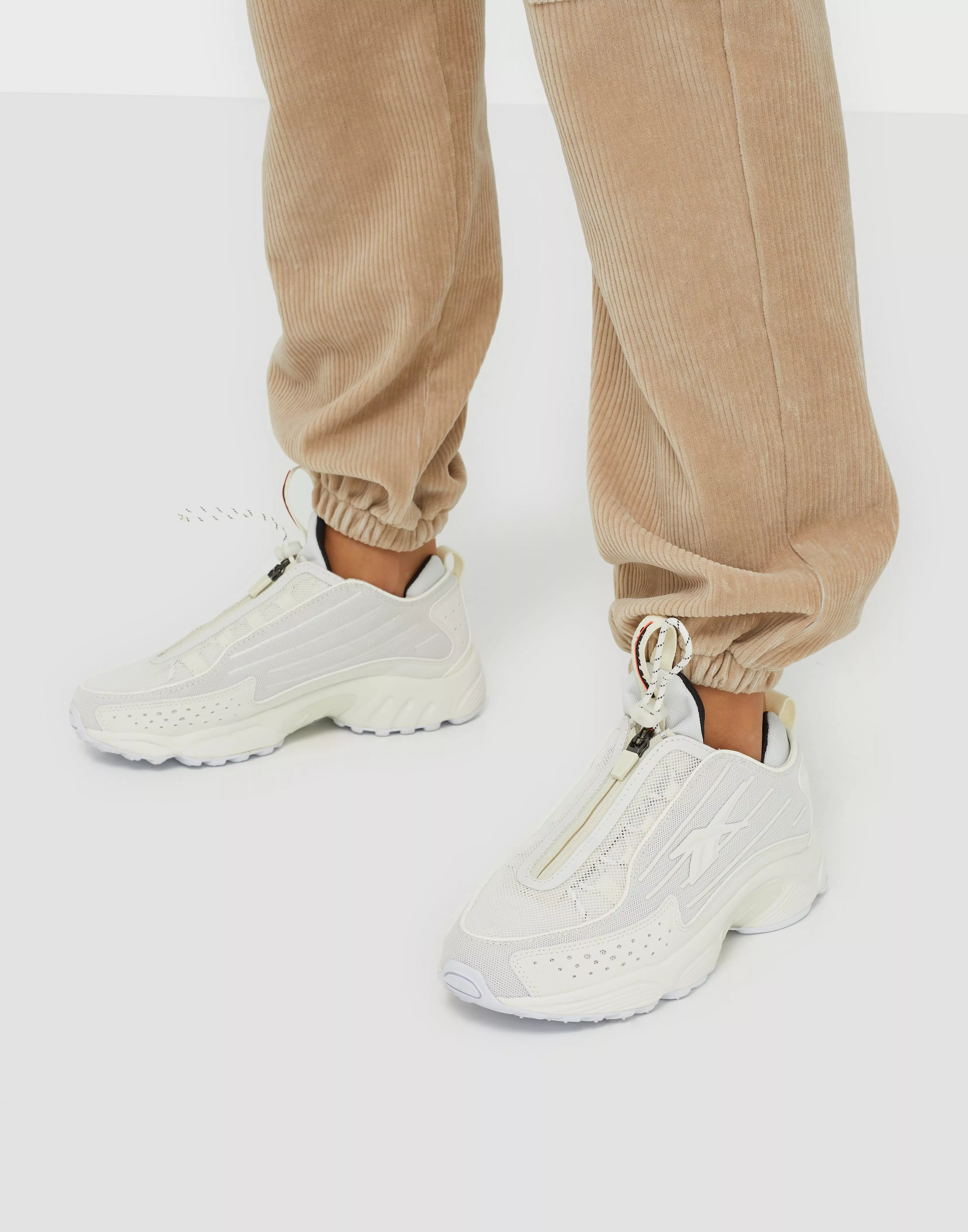 Reebok dmx 2200 discount zip